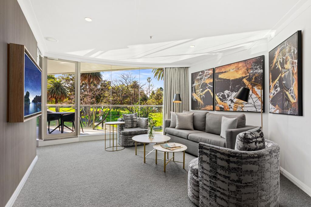 Suite Deluxe with Balcony