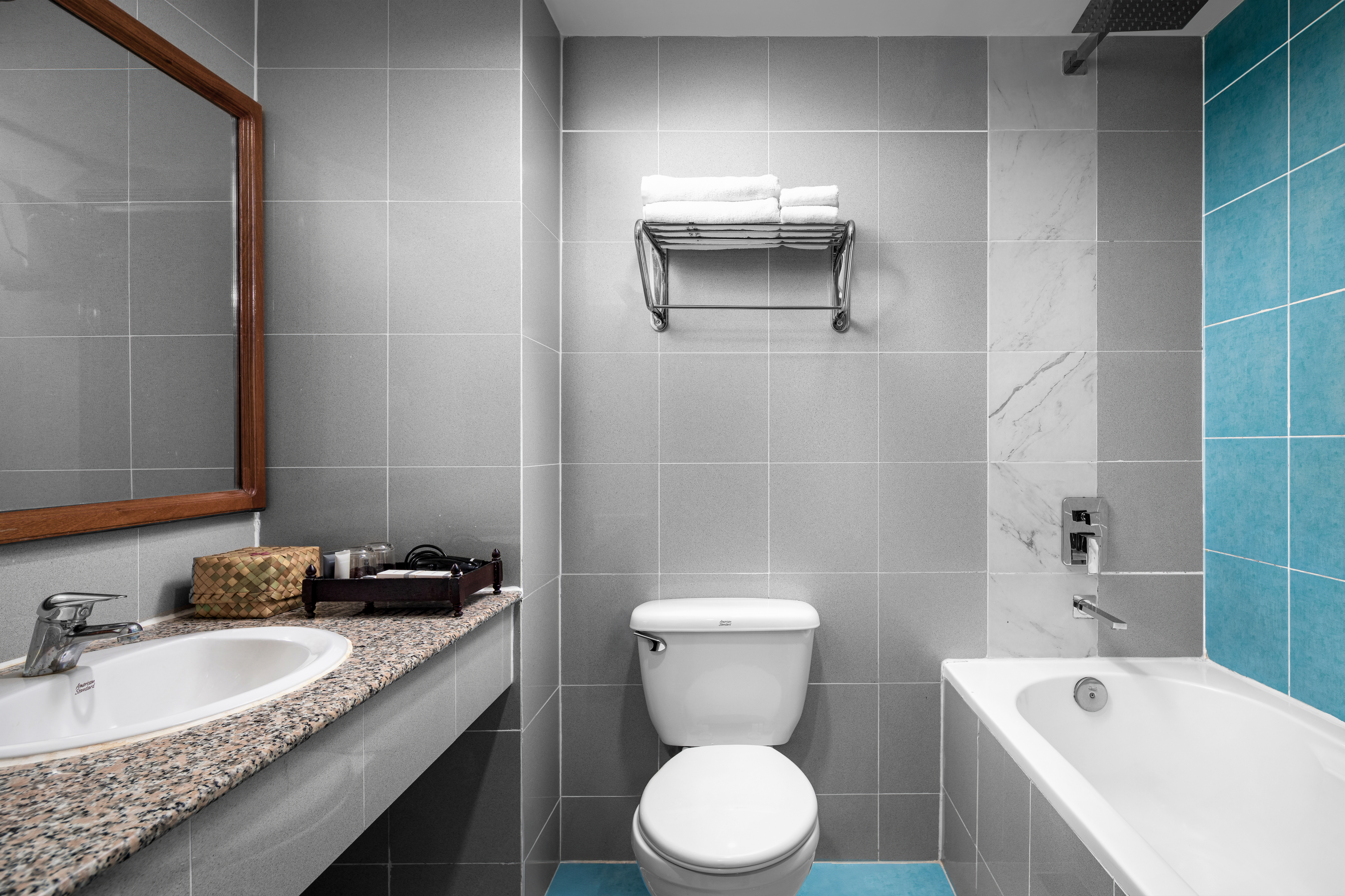 Twin Superior City View