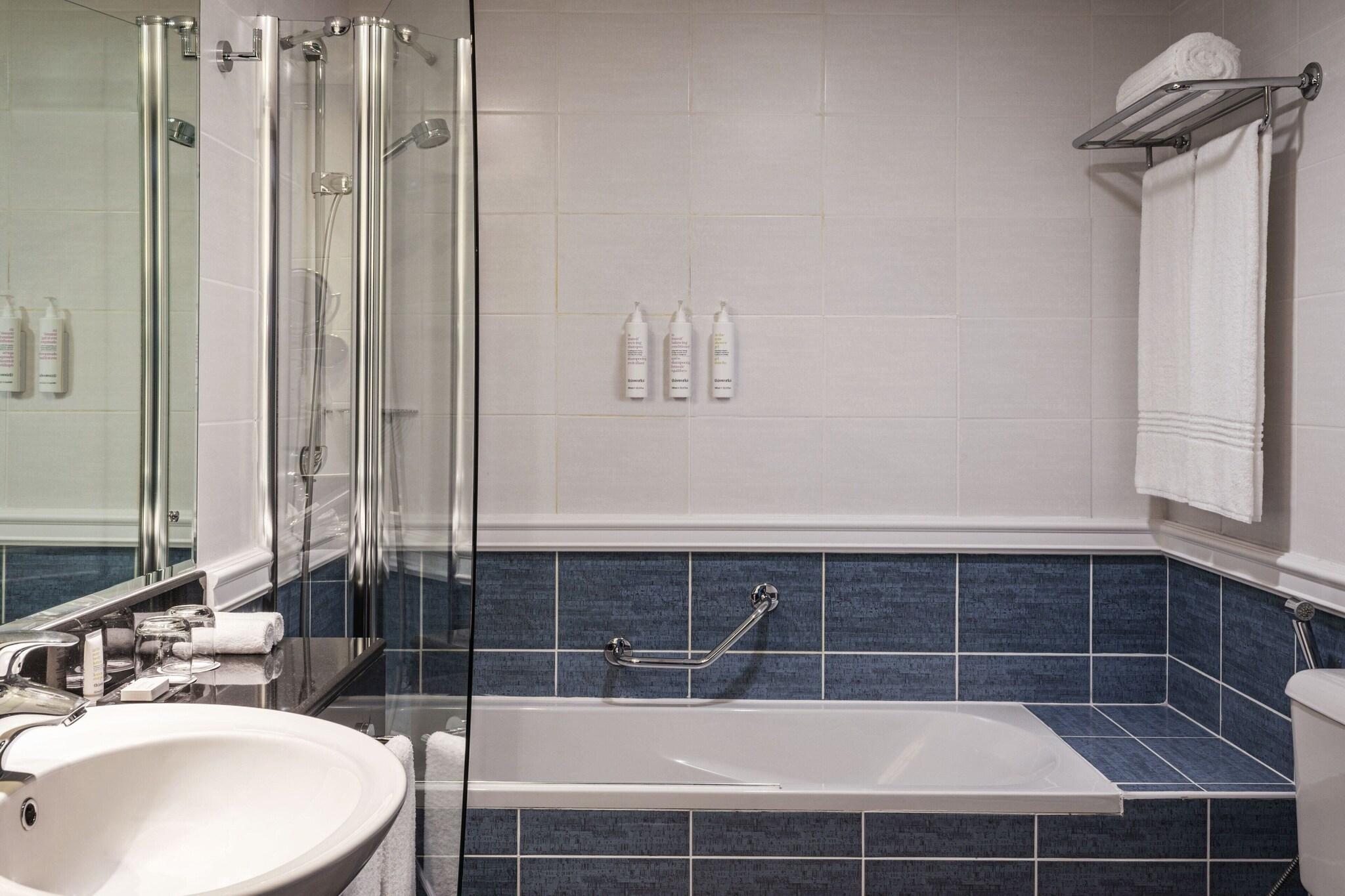 Suite King Bed One Bedroom 