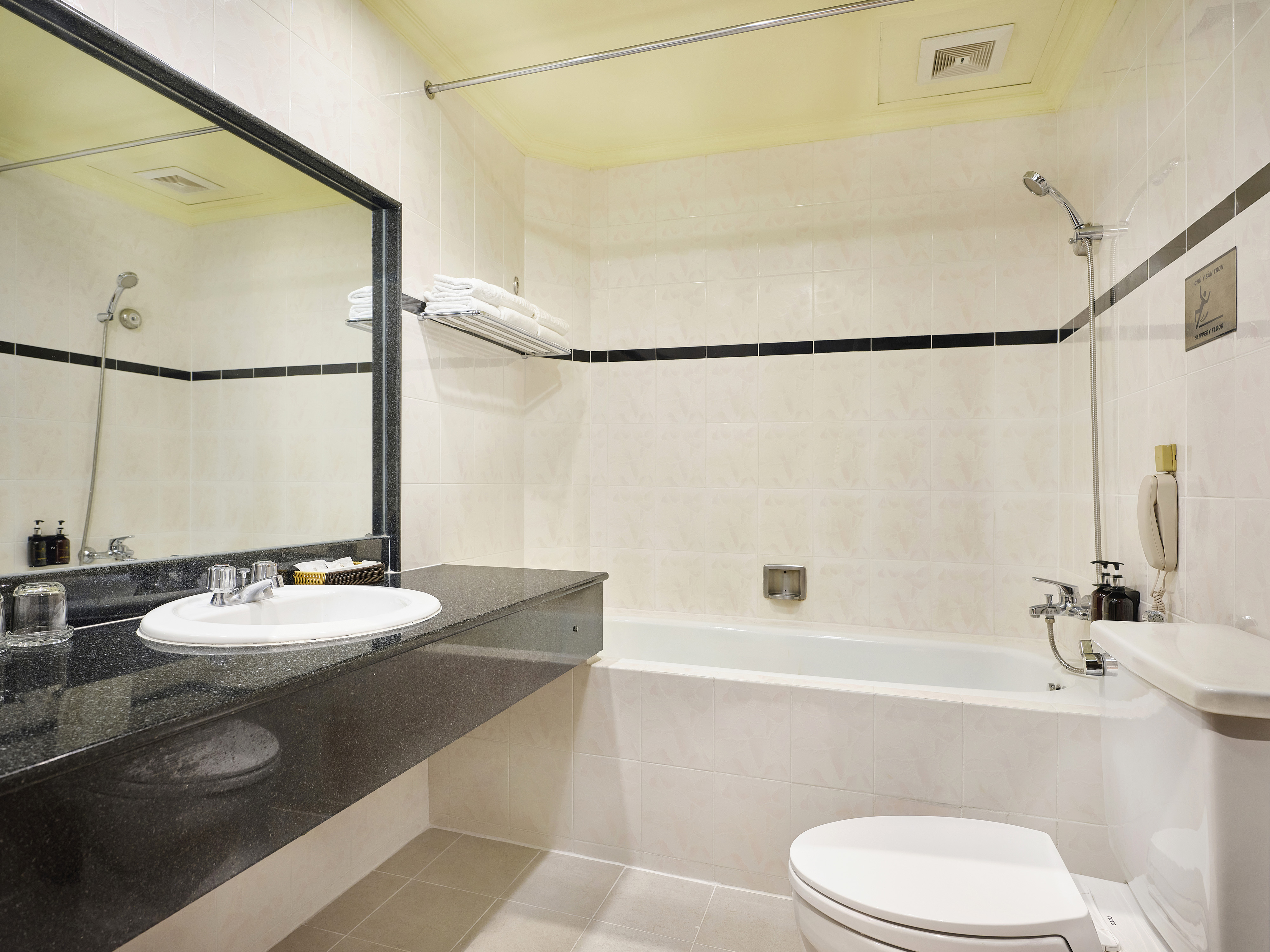 Double Deluxe City View