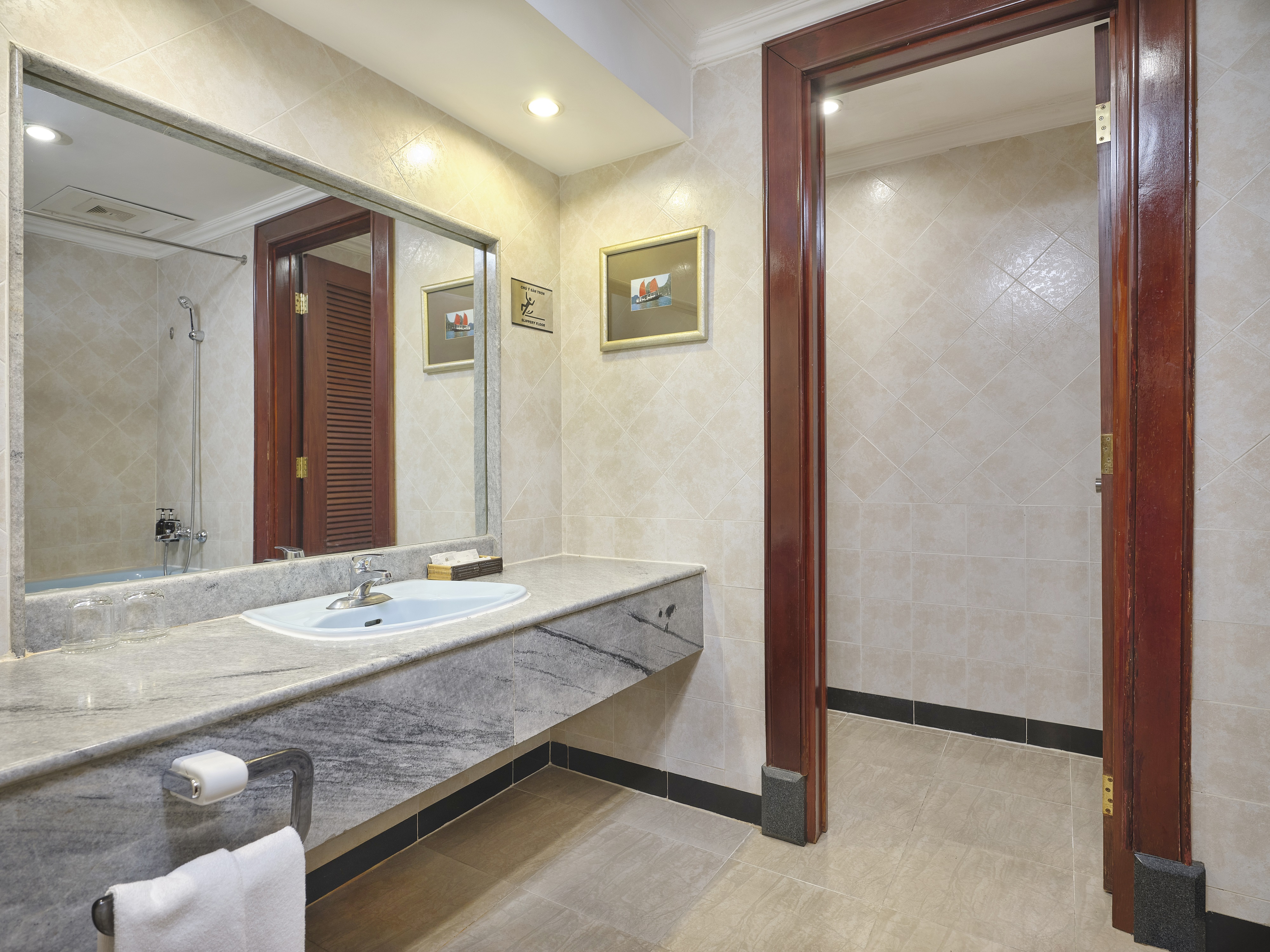 Family Room Capacity 3