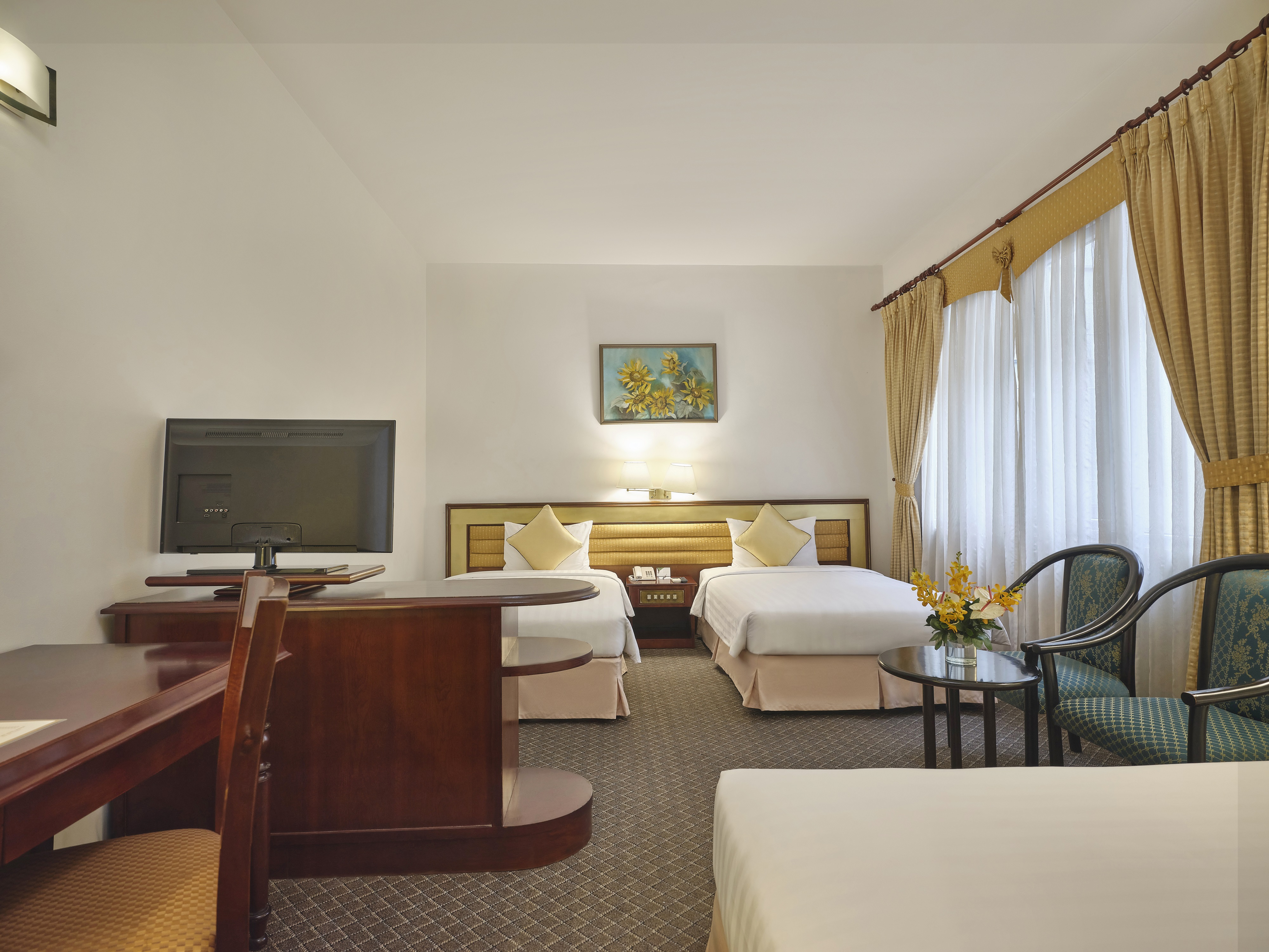 Family Room Capacity 3