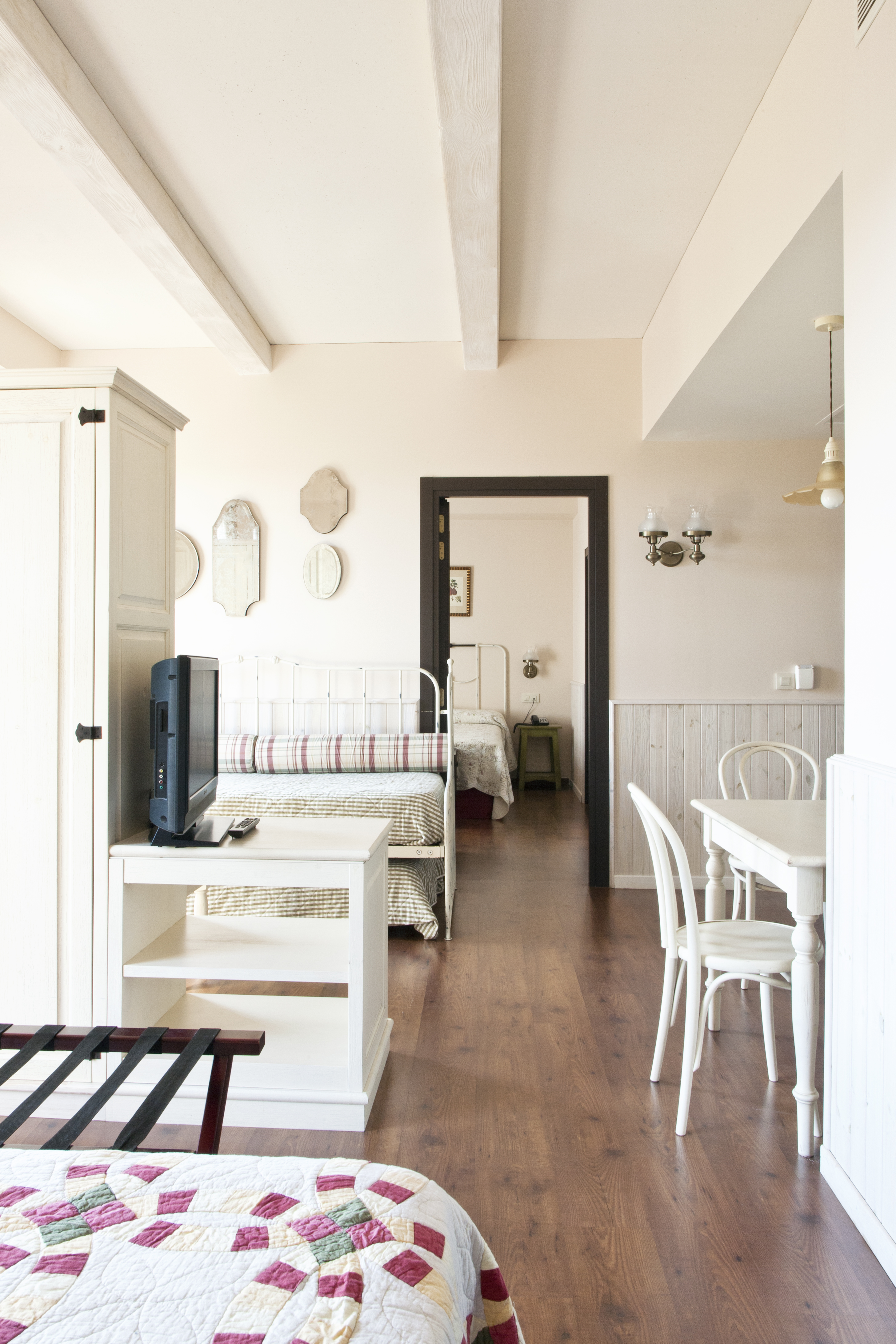 Double or Twin Standard