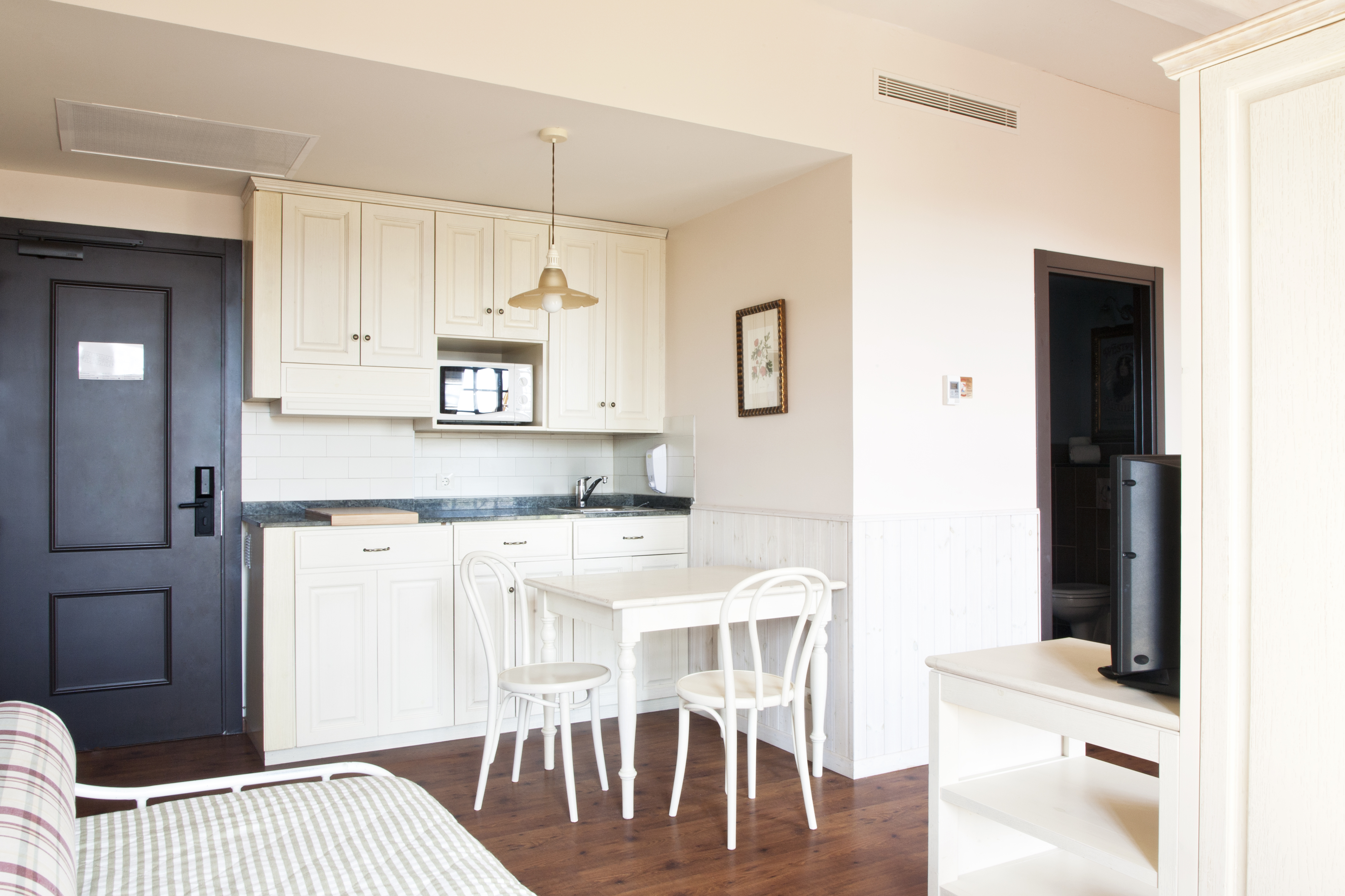 Double or Twin Standard