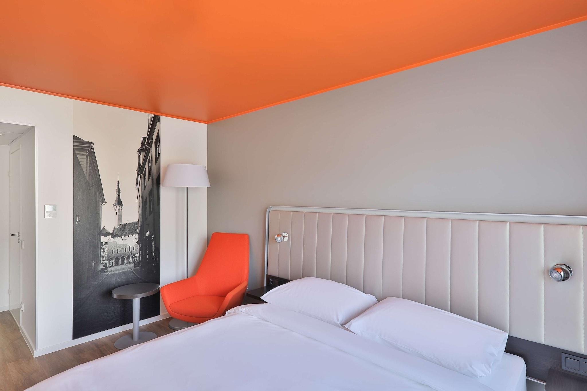 Suite King Bed One Bedroom 