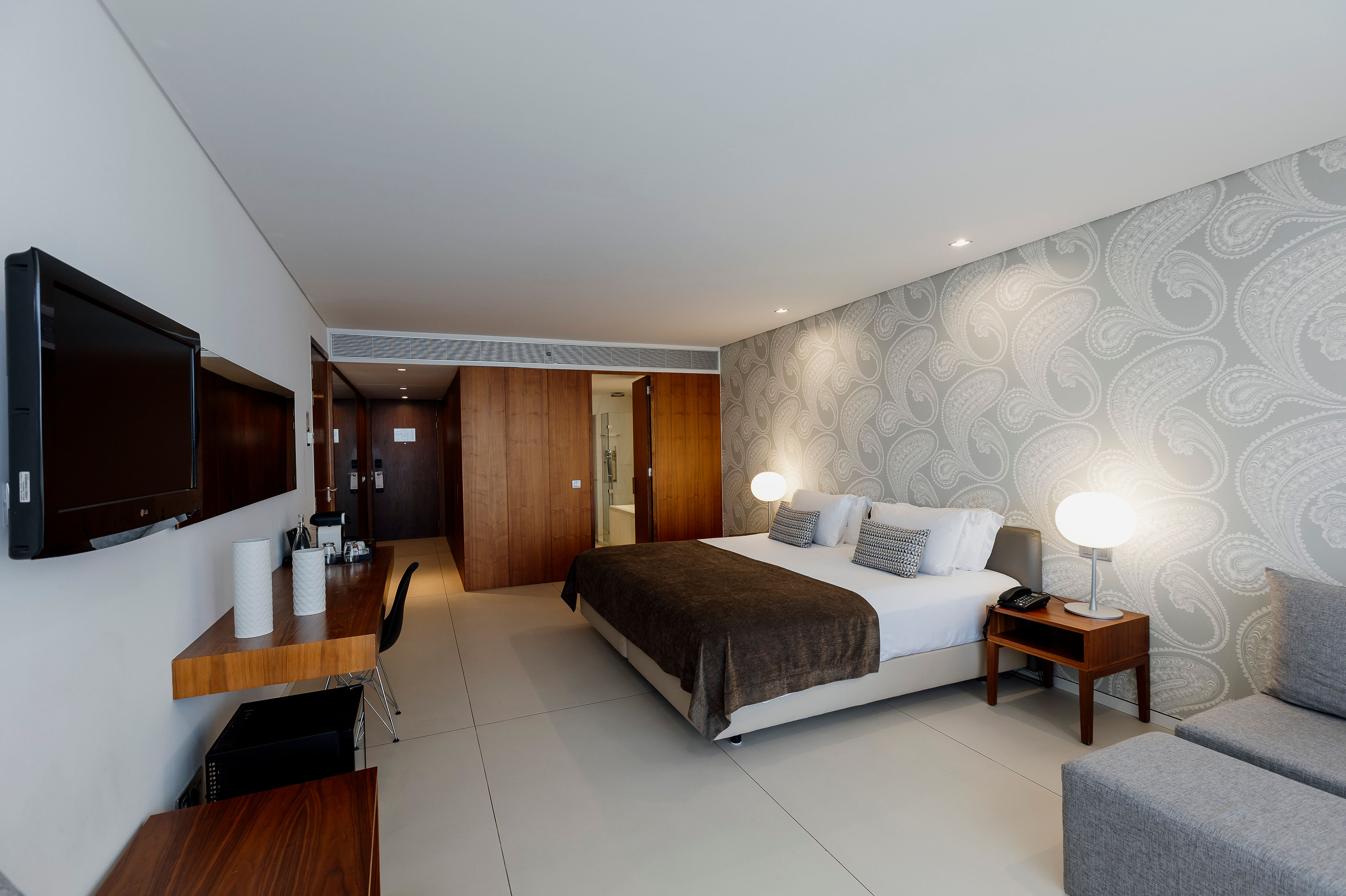 Double or Twin Standard