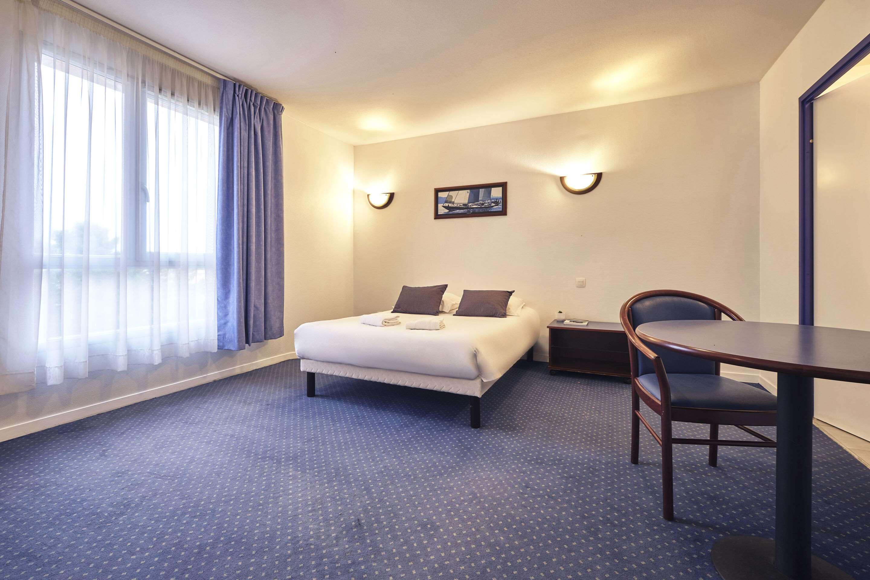 Studio with Double Bed