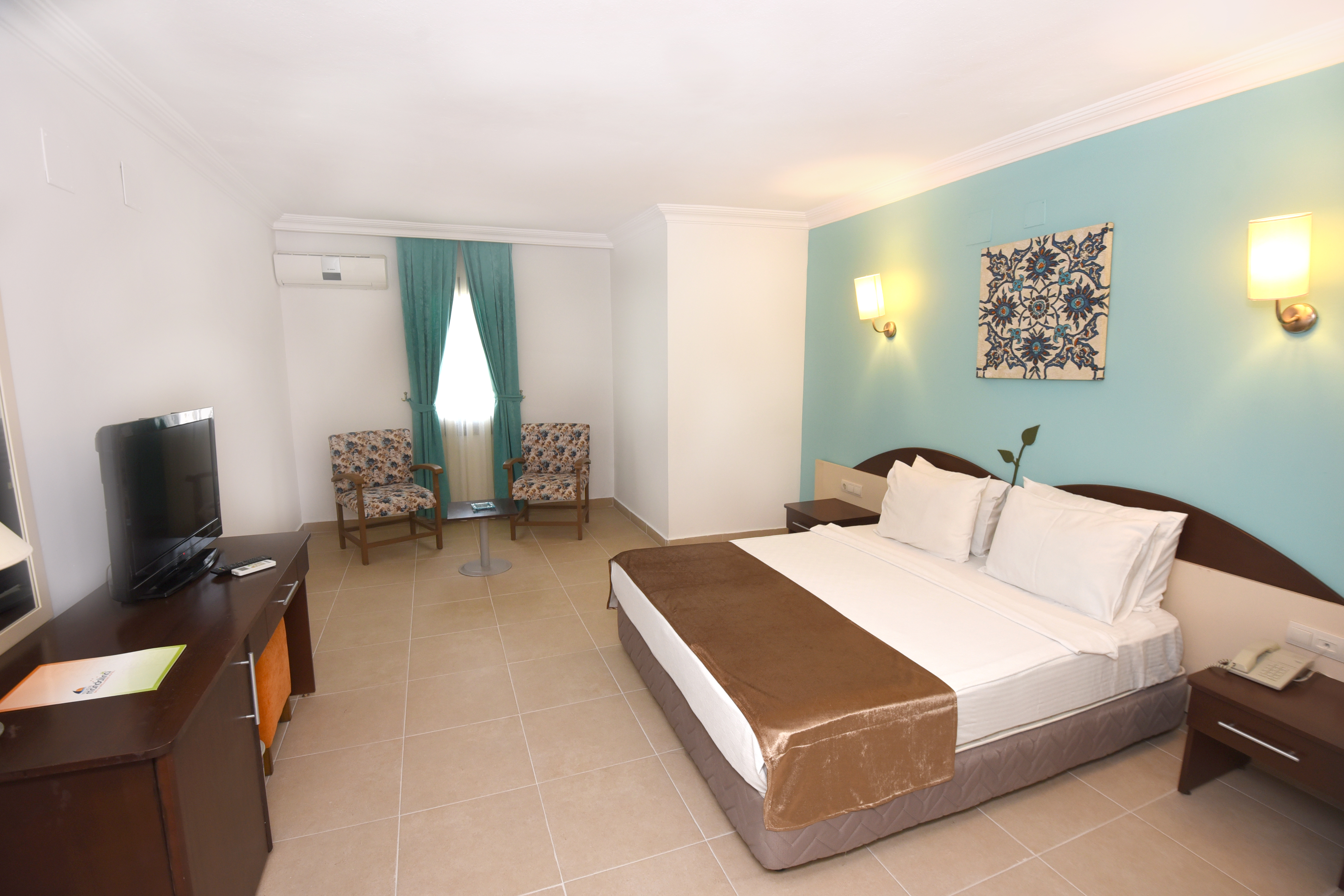 Family Room Connecting Room