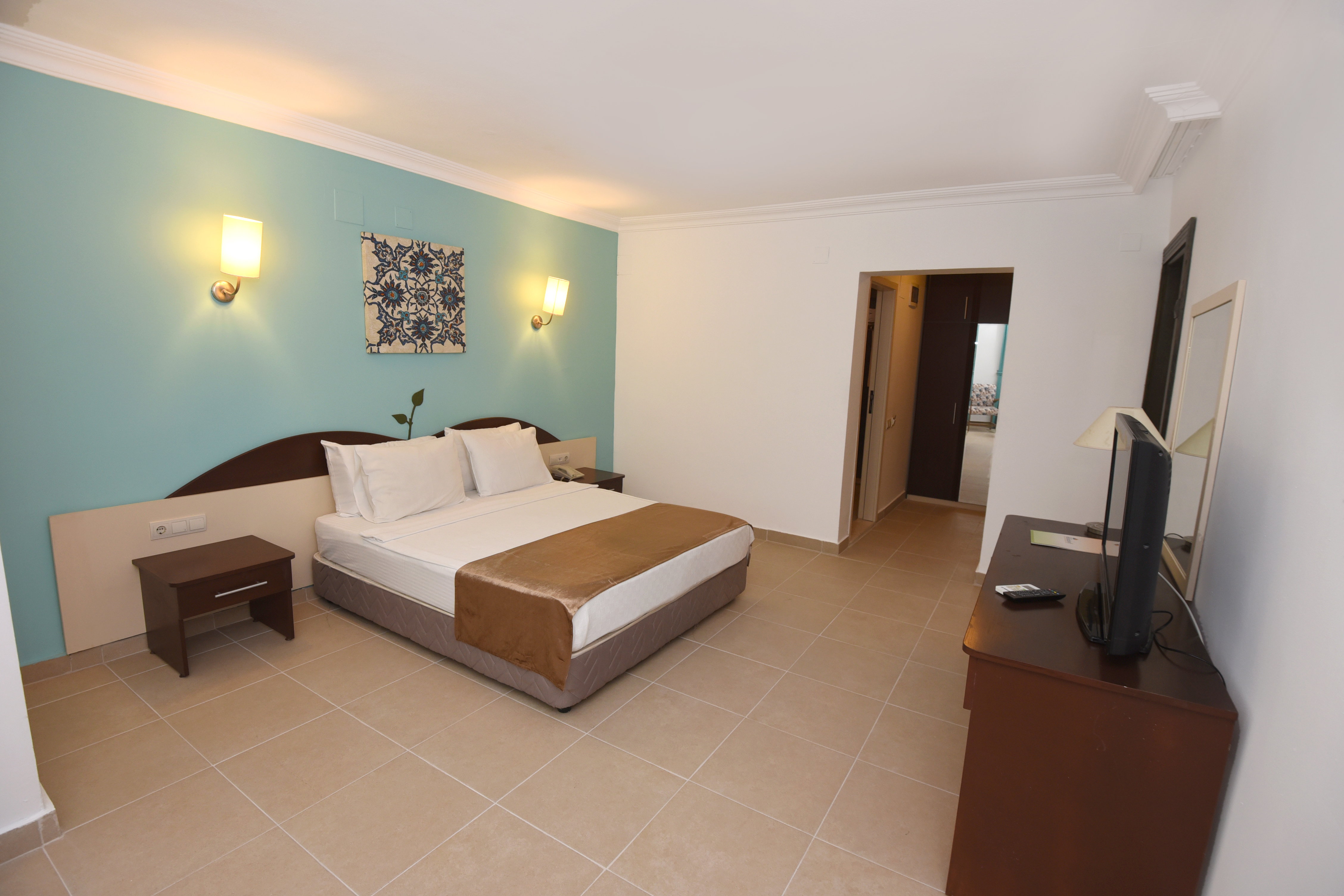 Family Room Connecting Room