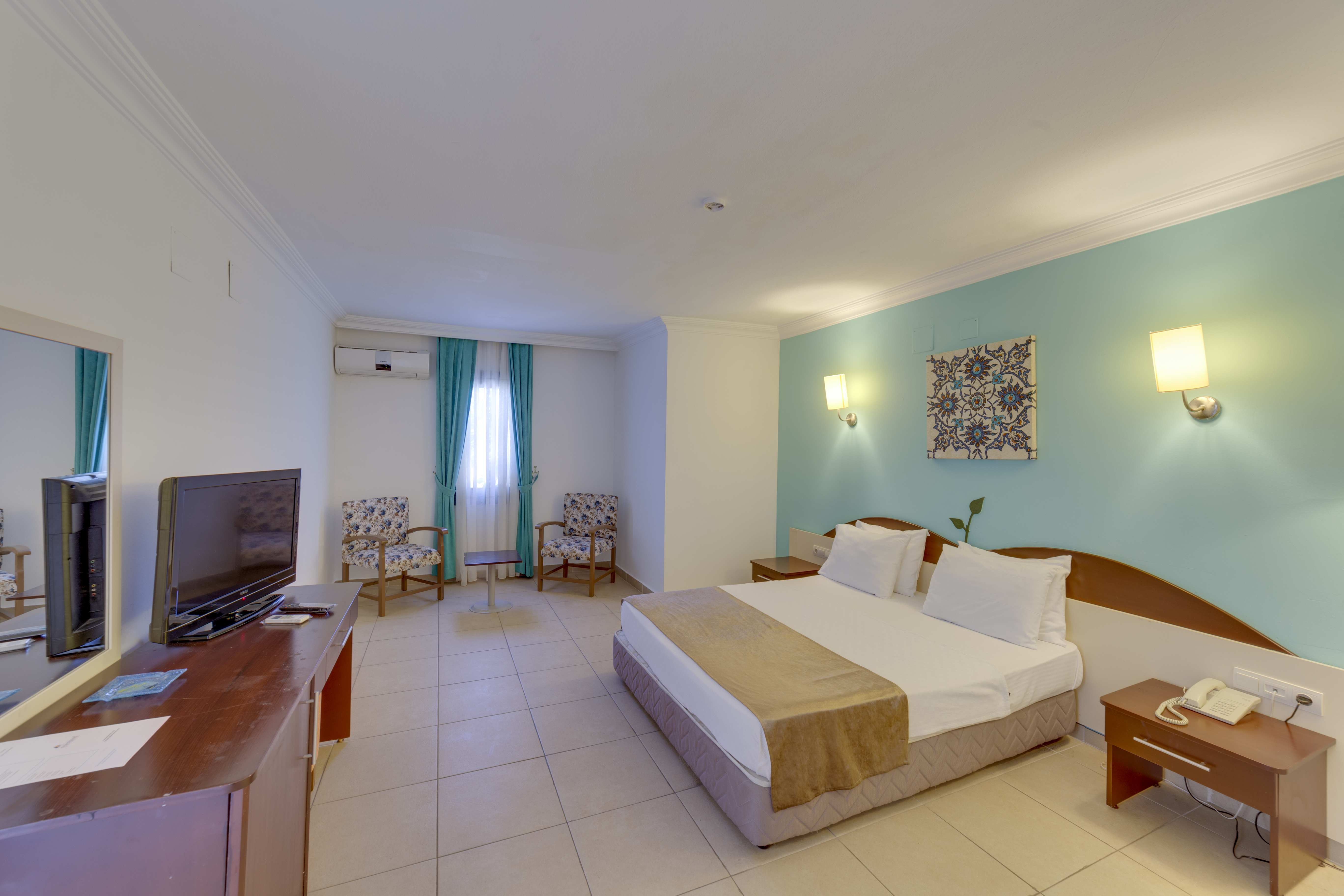 Family Room Connecting Room