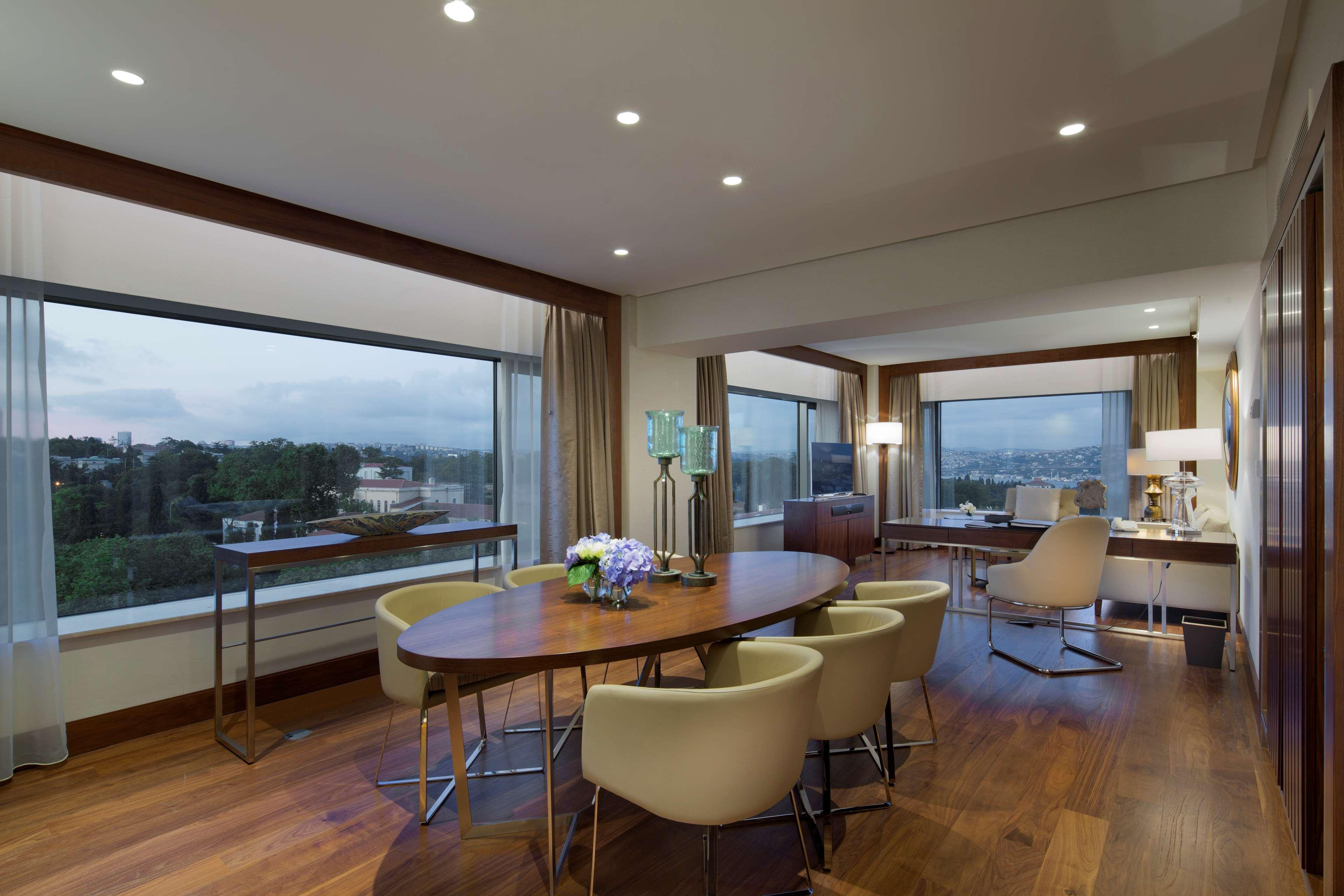 Suite Deluxe with Kitchenette