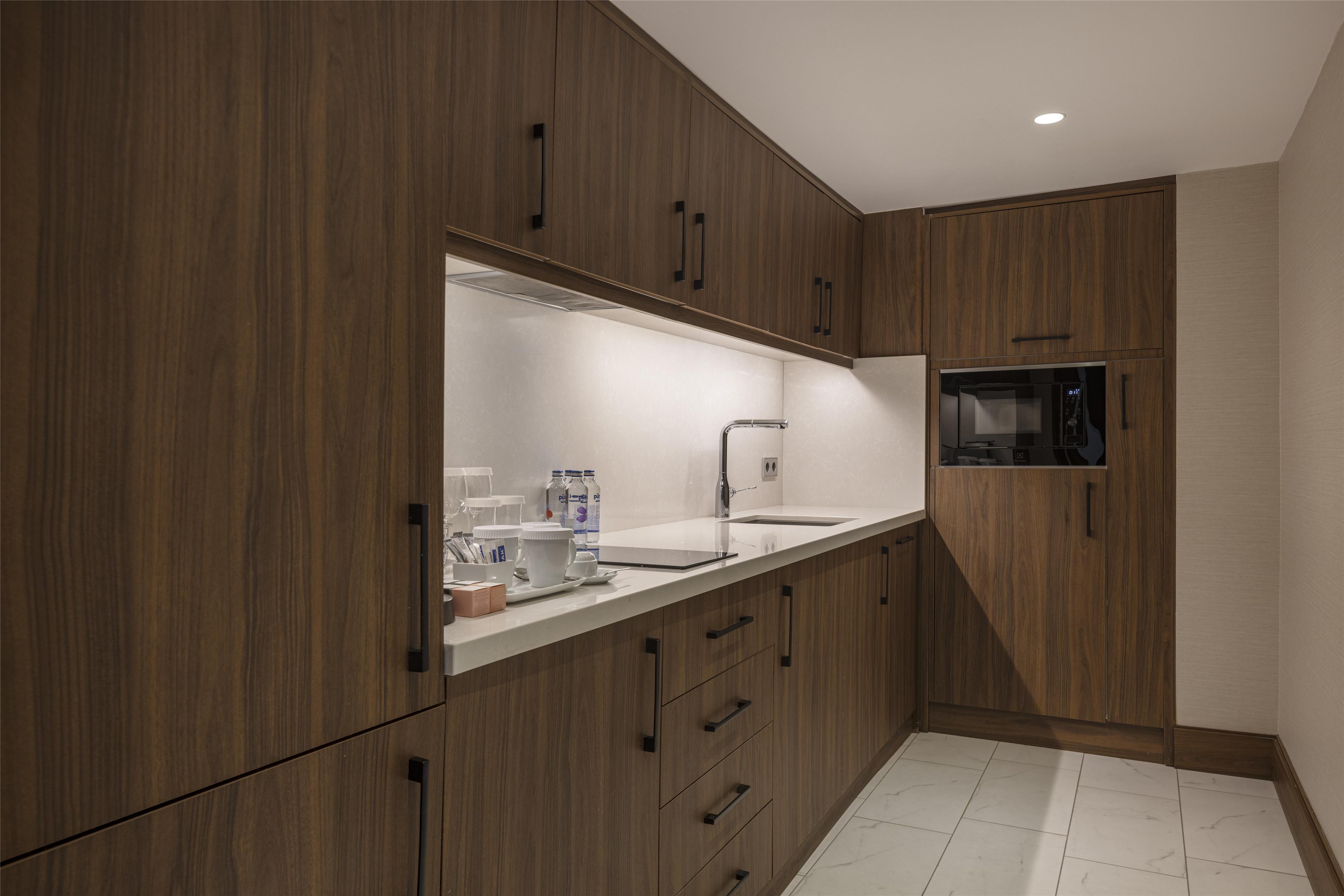 Suite Deluxe with Kitchenette