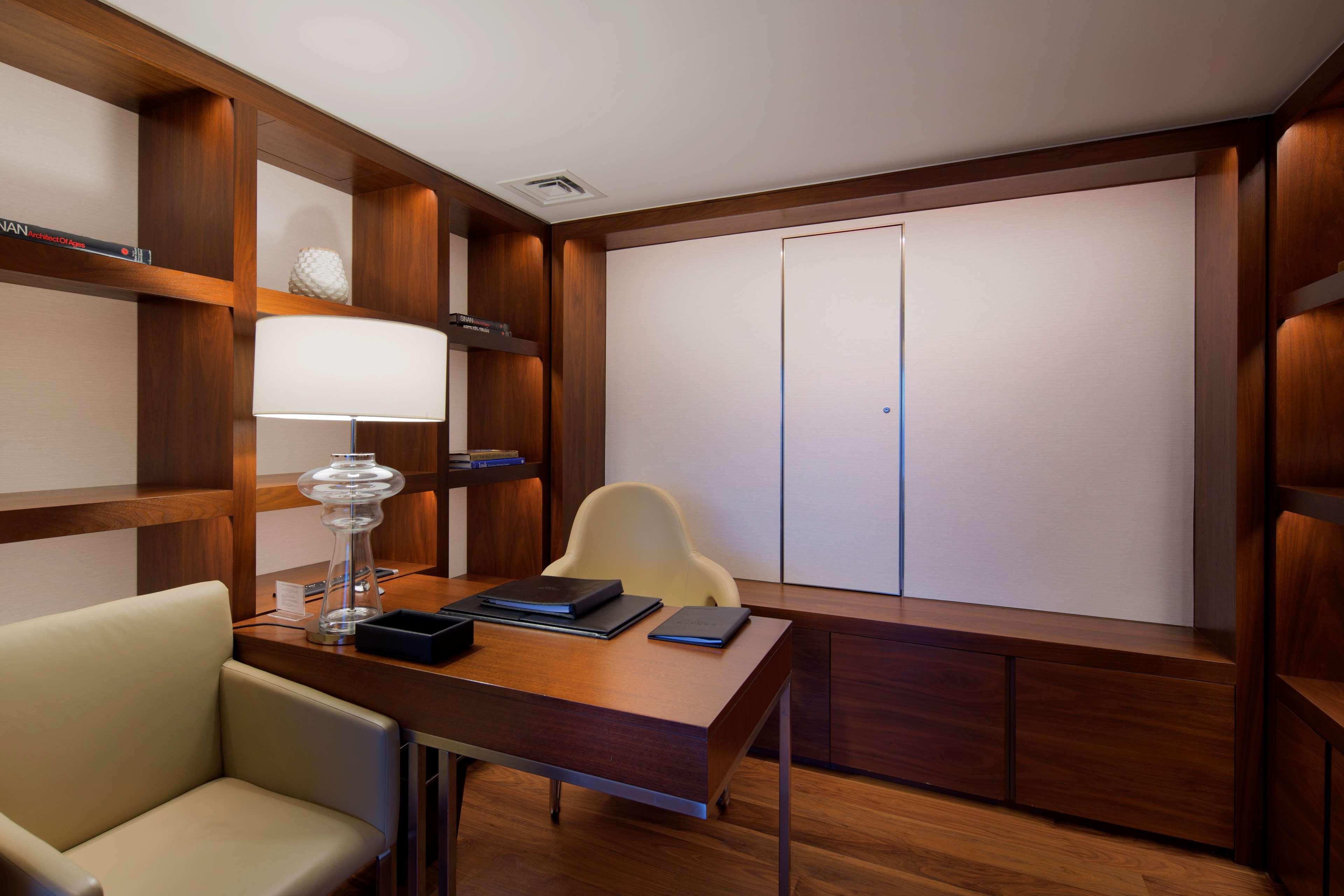 Suite Deluxe with Kitchenette