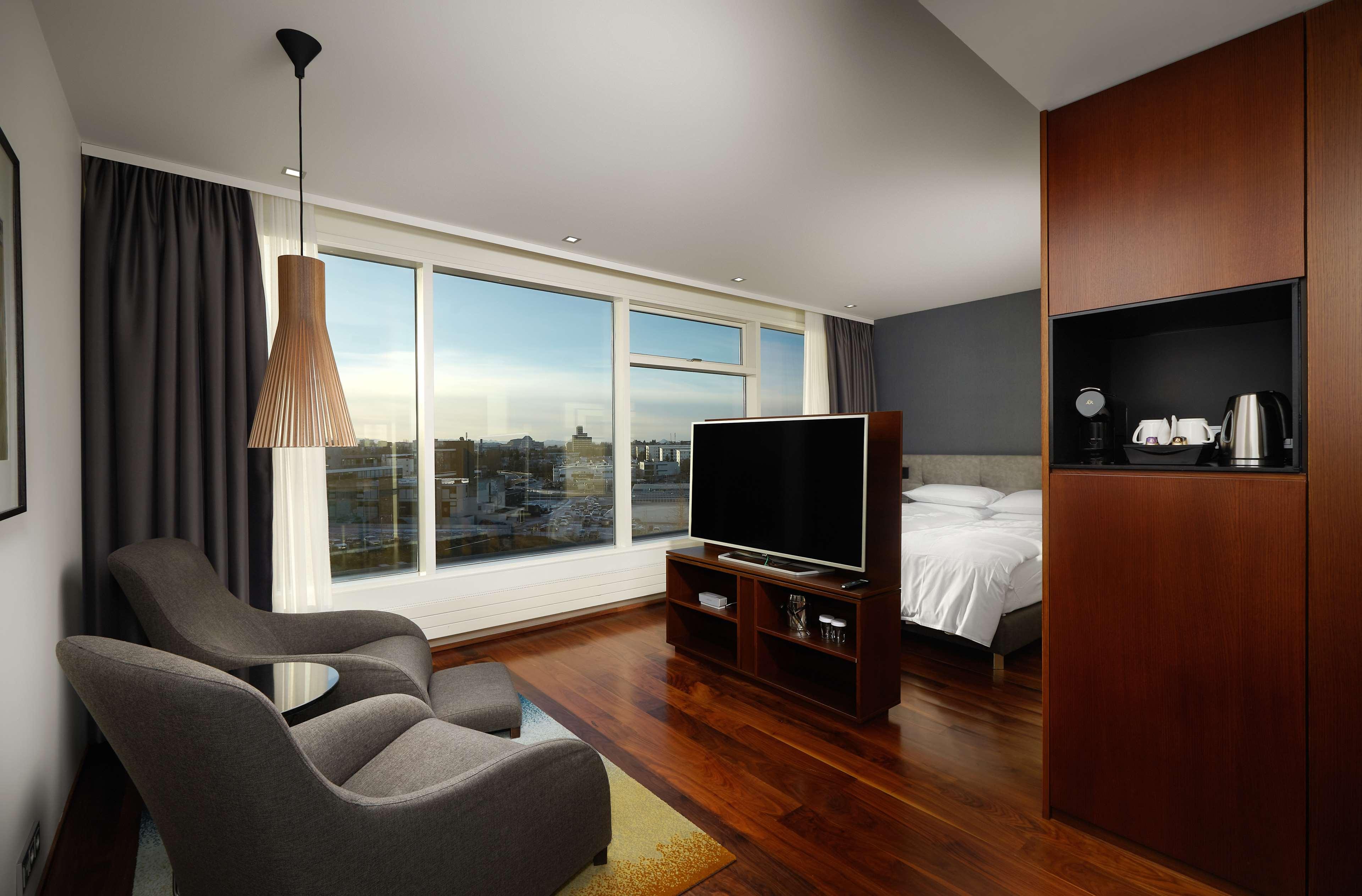 Double Executive King Bed