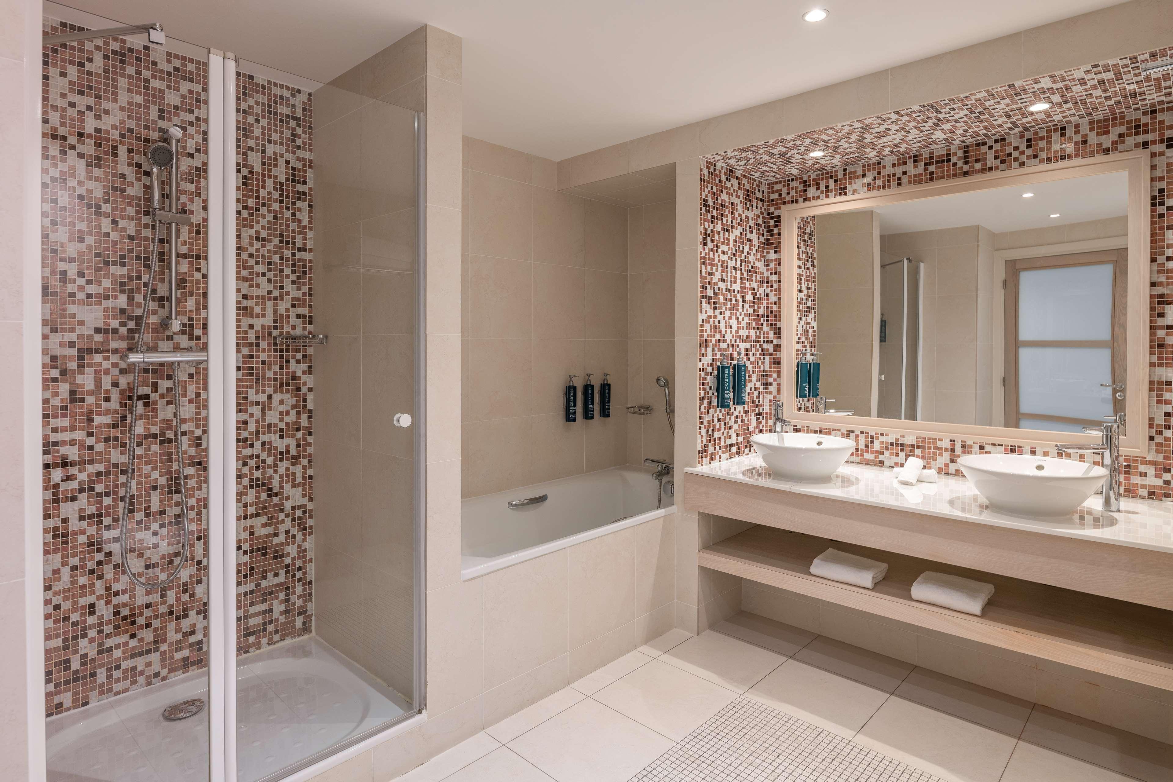 Junior Suite Lake View