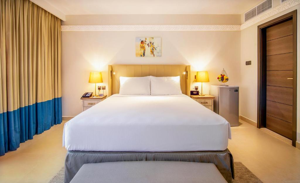 Room Superior Pool View