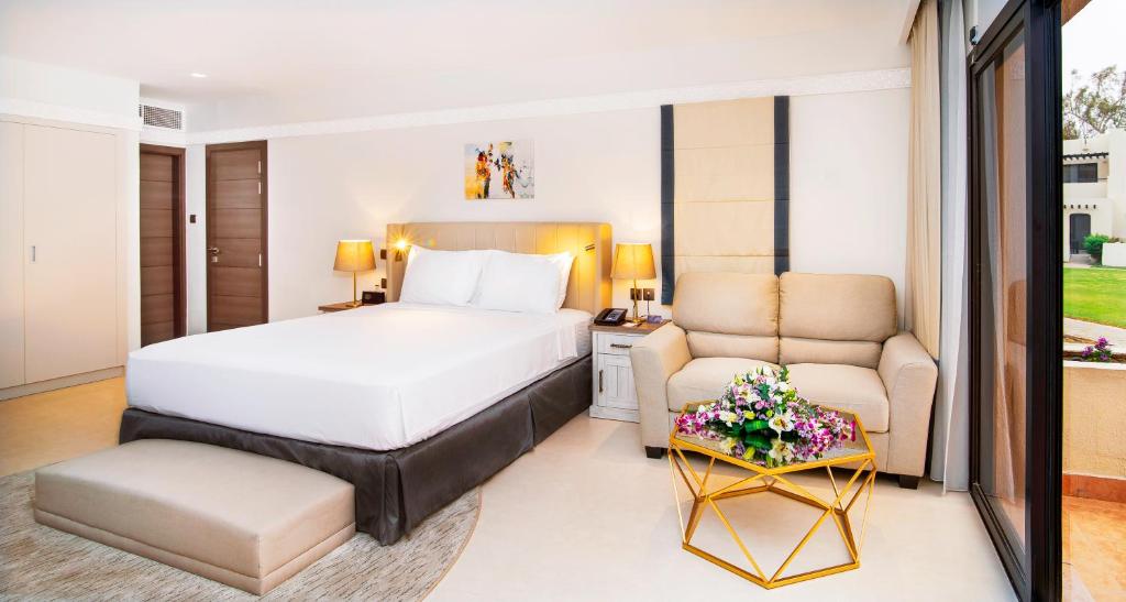 Room Superior Pool View