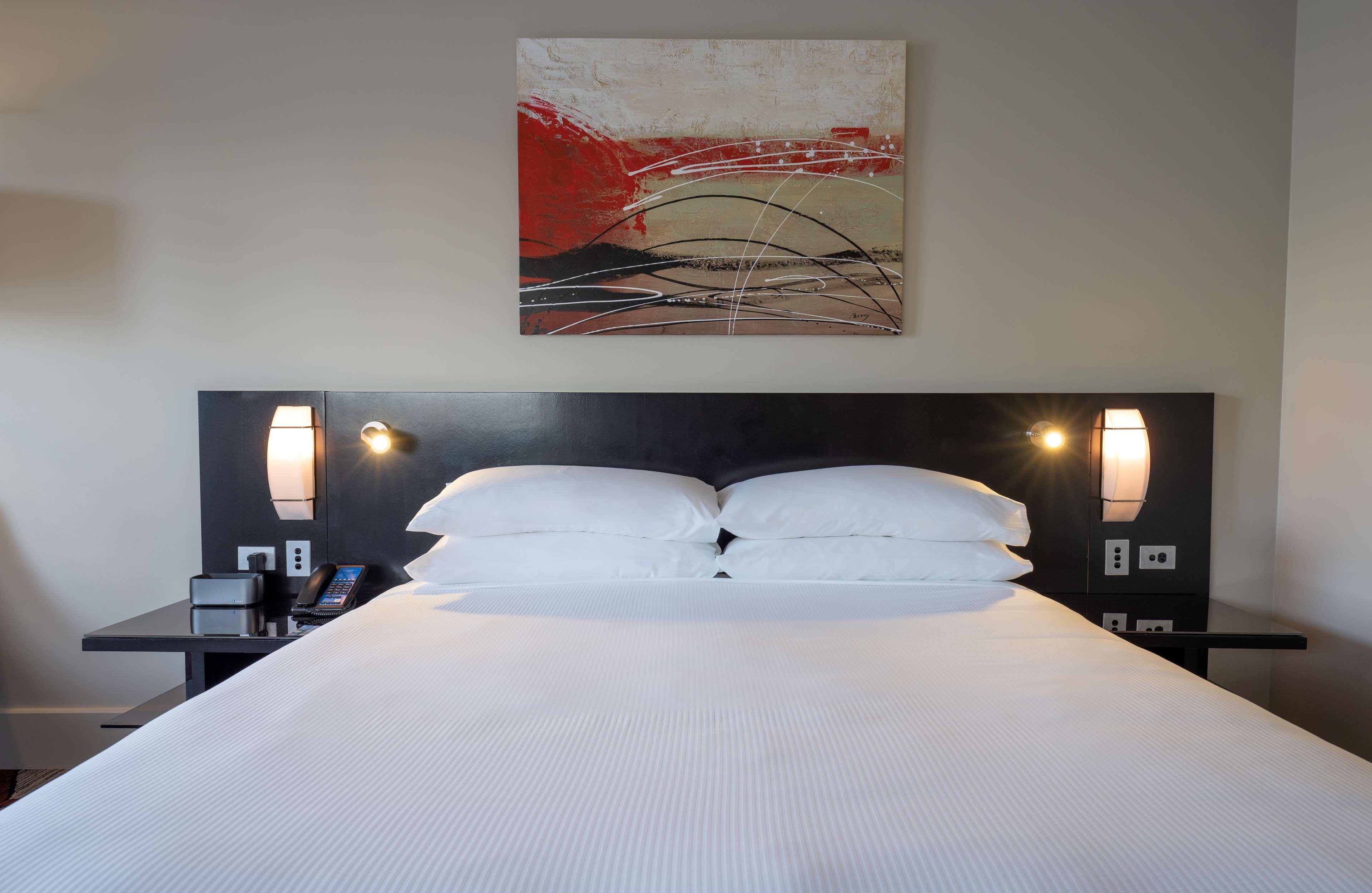 Double Executive King Bed