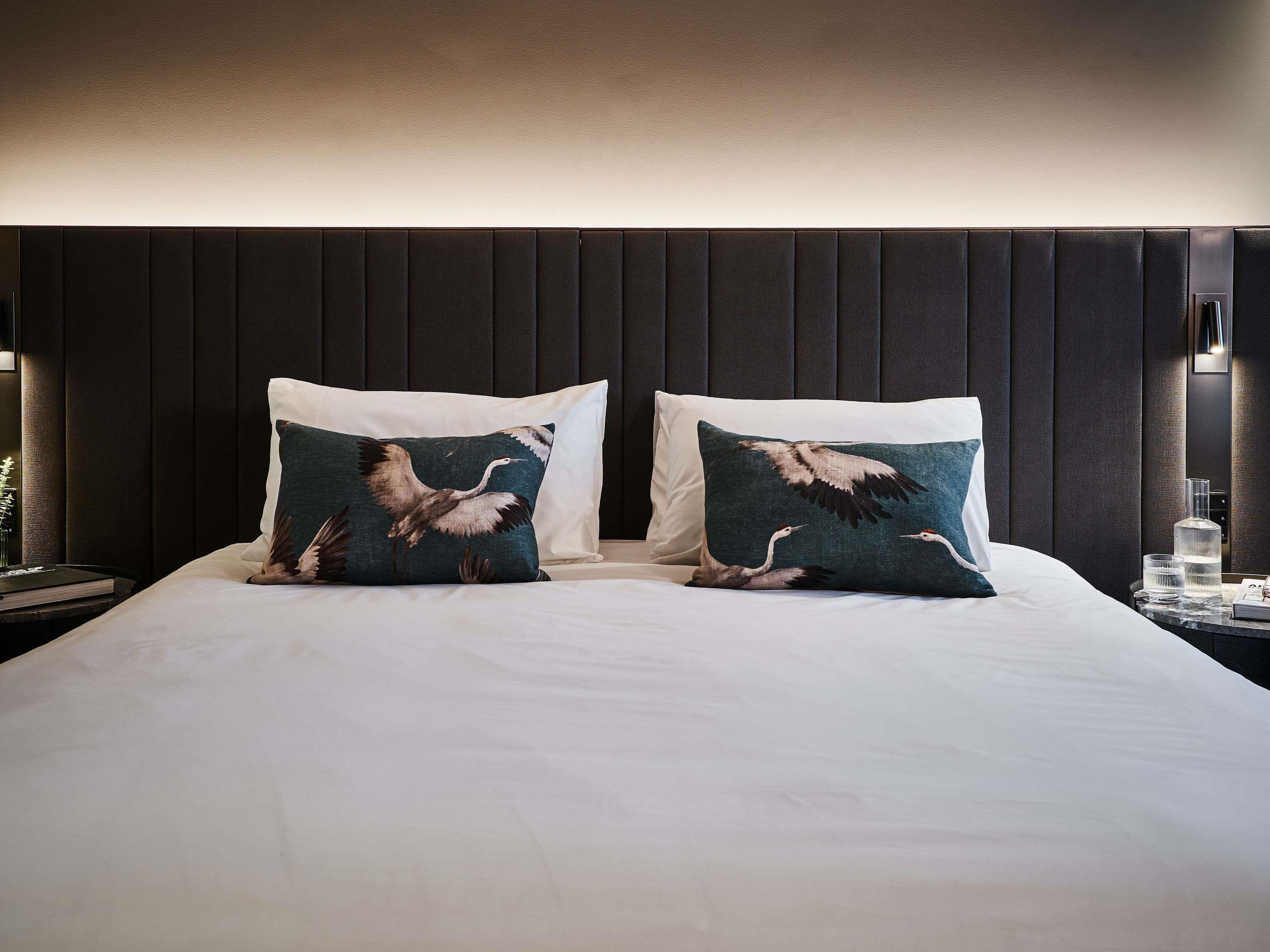 Double Superior King Bed