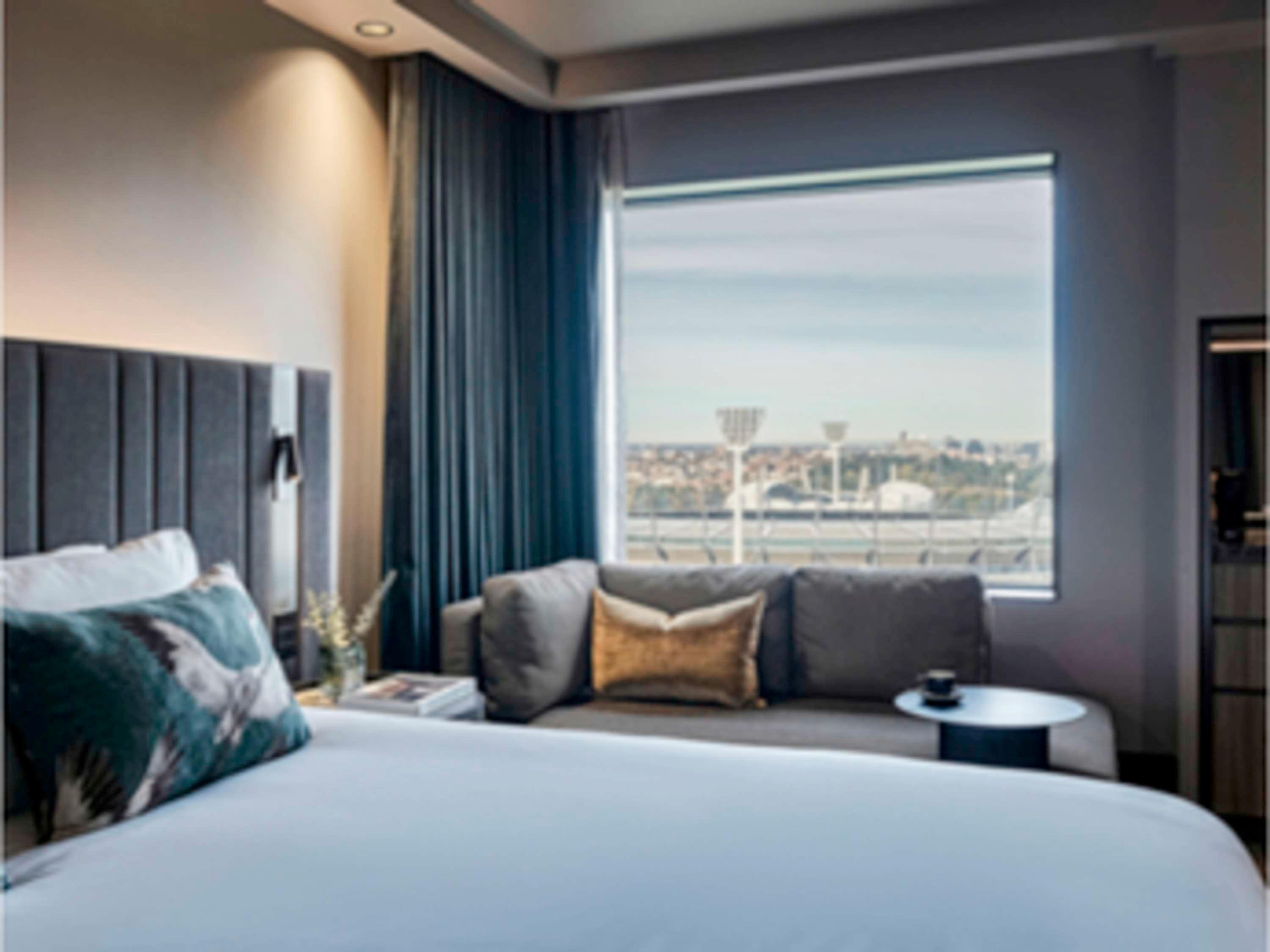 Double Deluxe Executive