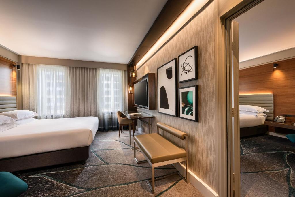 Family Room Connecting Room