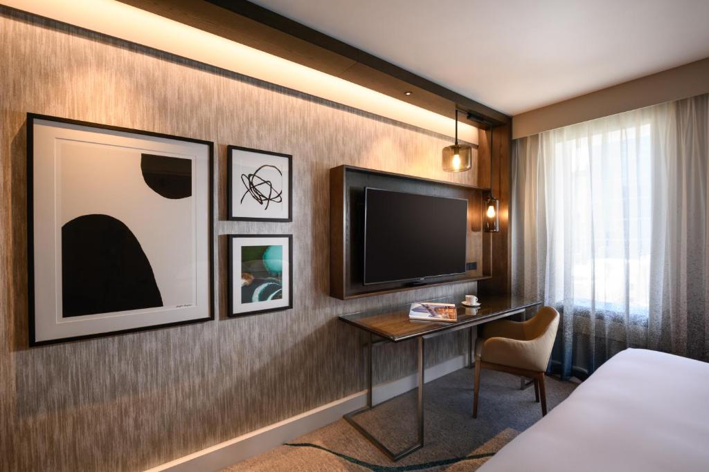 Twin Guest Room