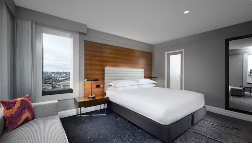 Suite Executive King Bed