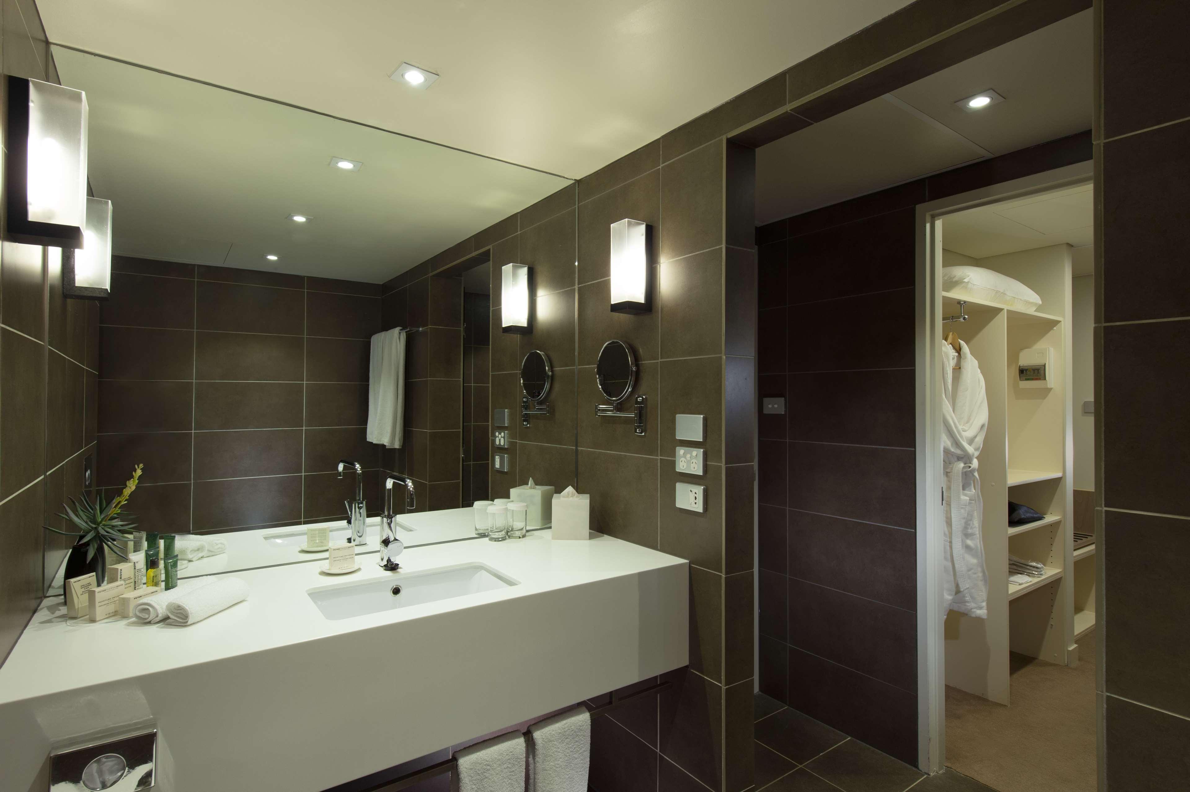 Junior Suite King Size Bed