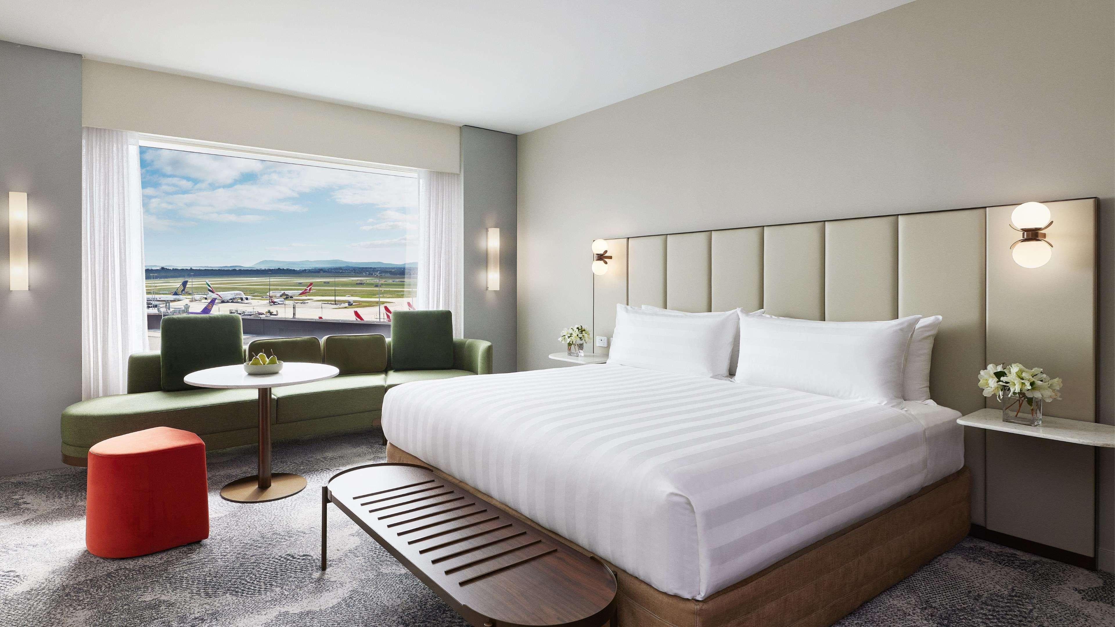 Double Deluxe King Bed