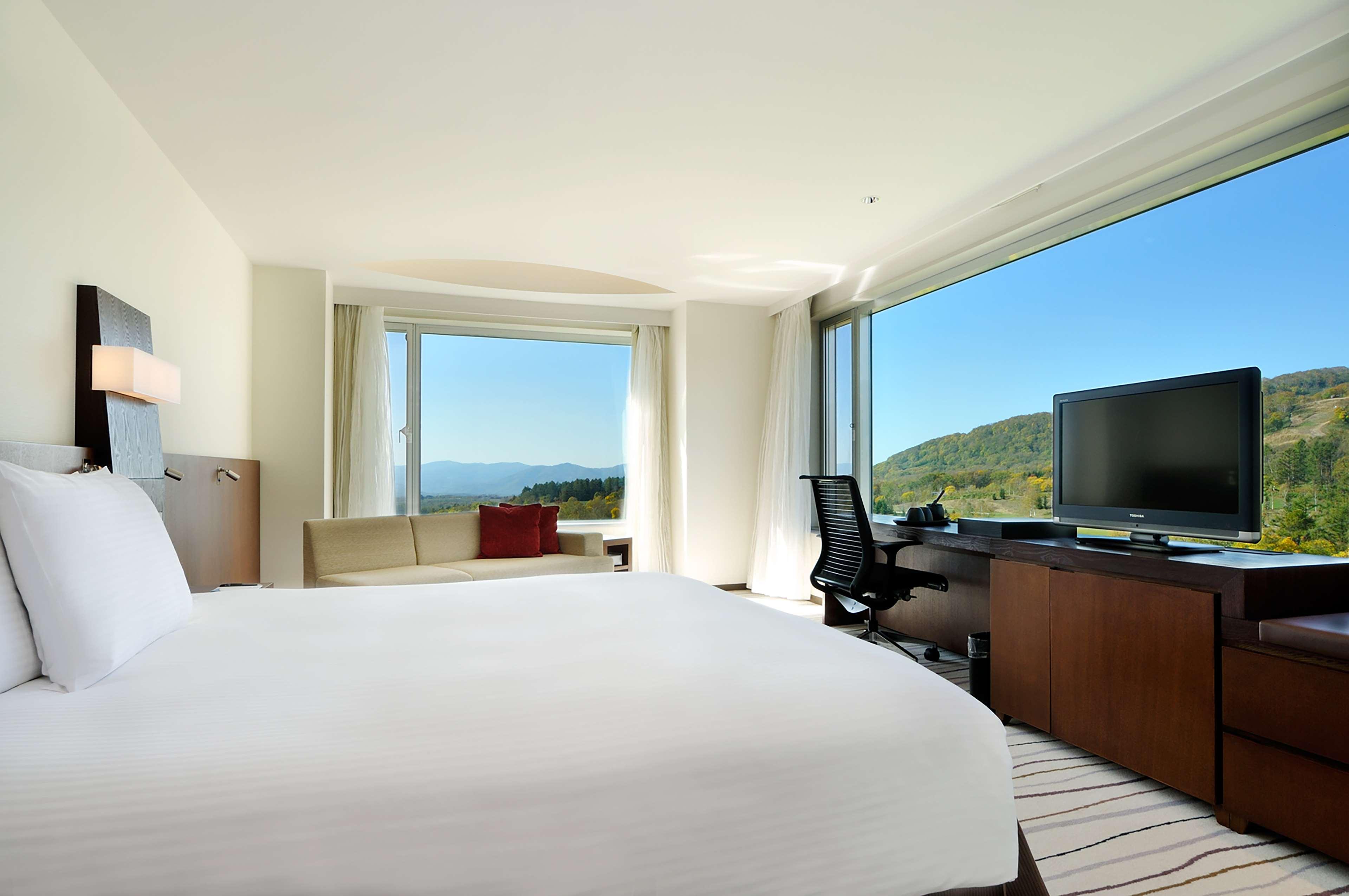 Double Deluxe with Views