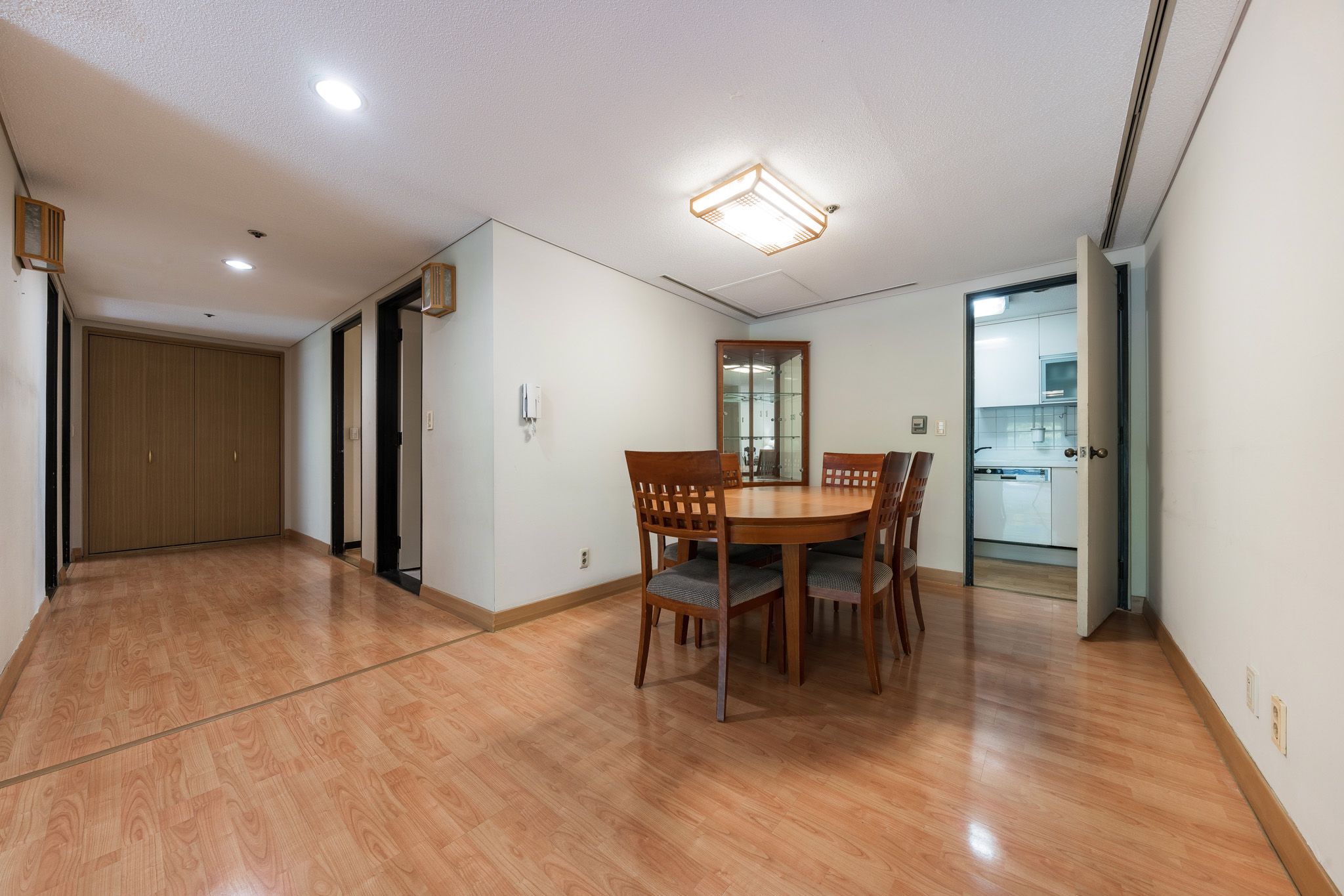 Apartment Three Bedrooms