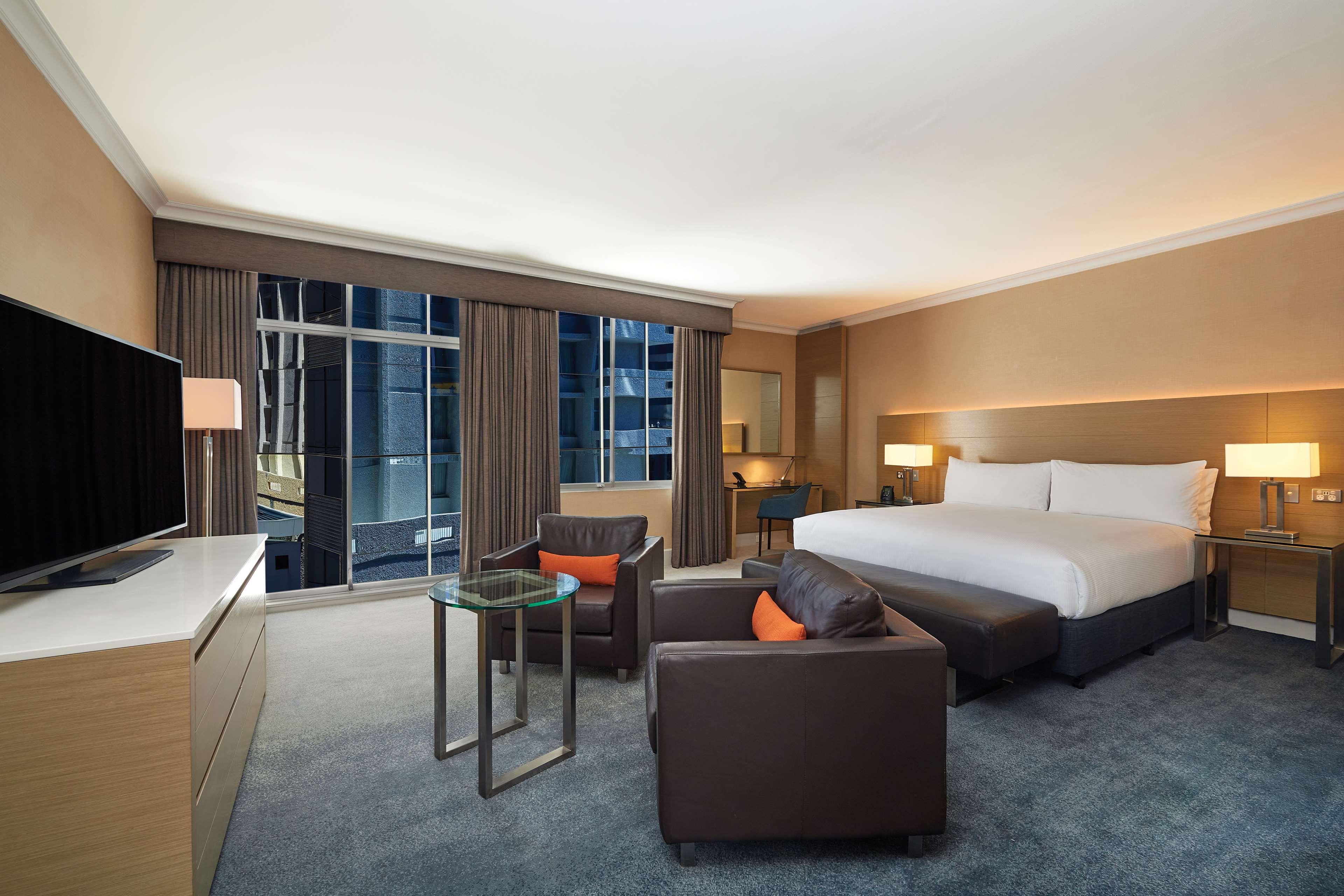 Double Deluxe King Bed