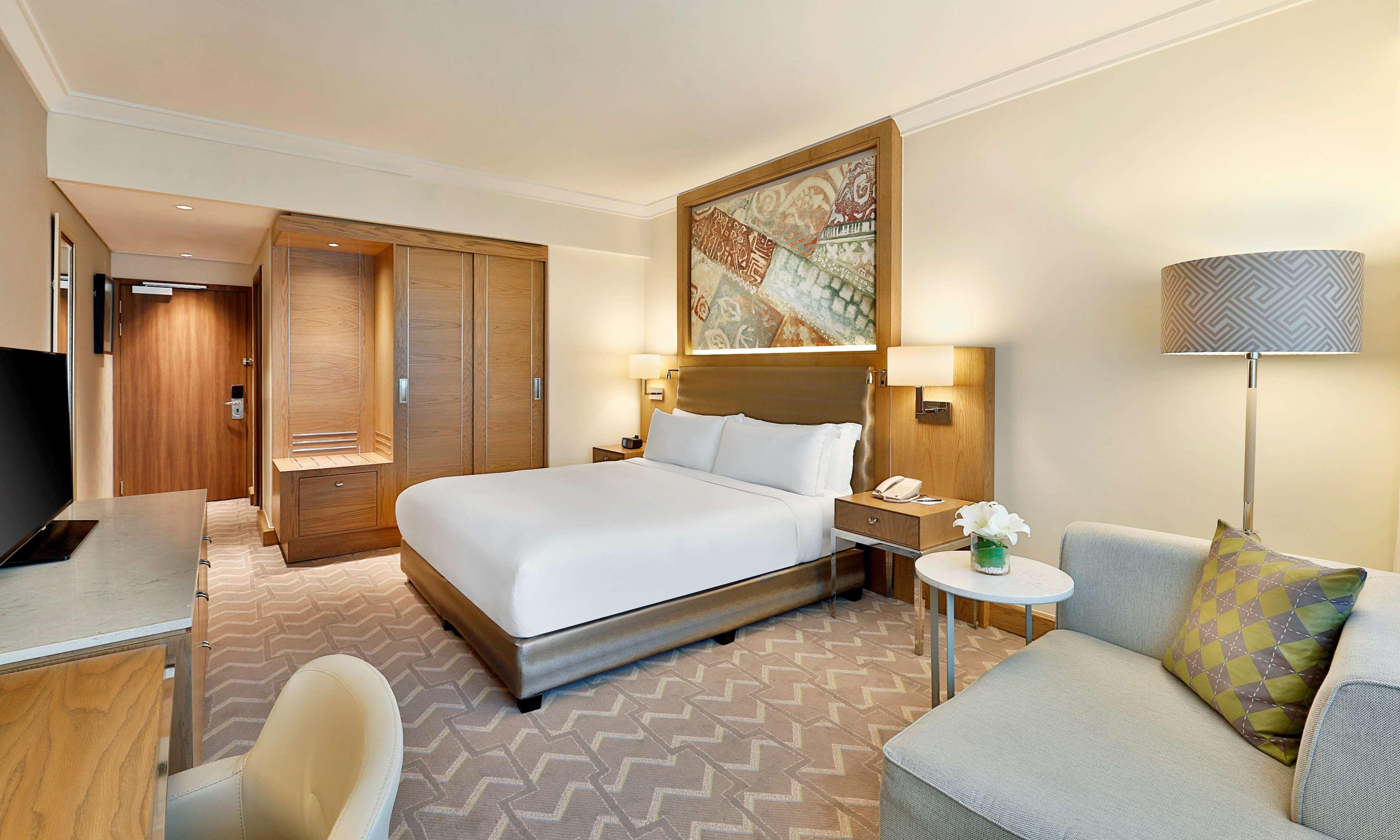 Double Executive King Bed