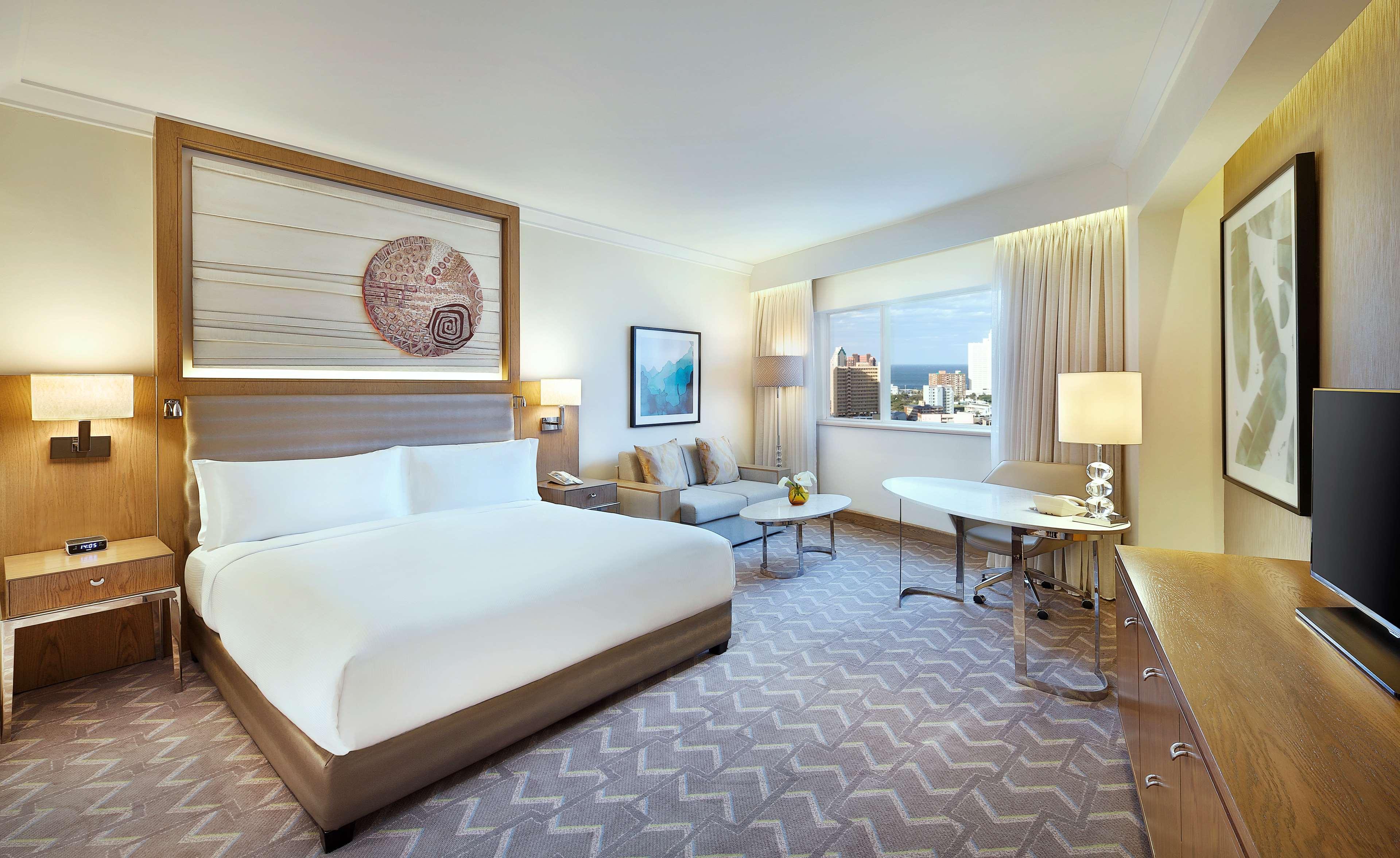 Double Deluxe King Bed