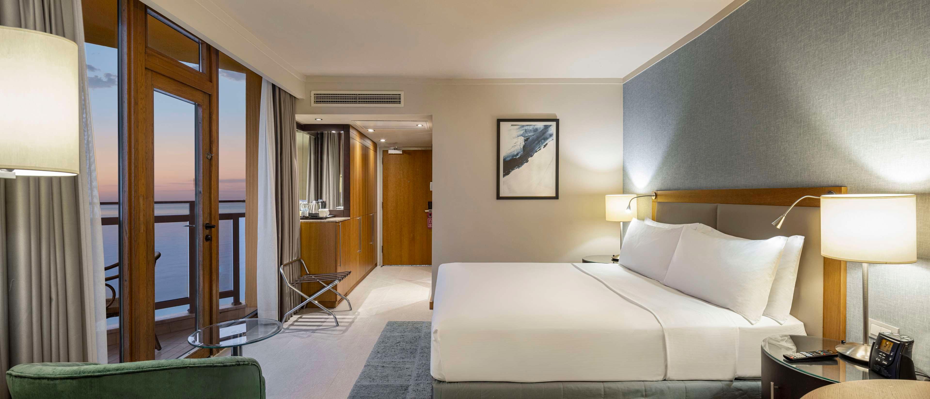 Room Deluxe Sea View