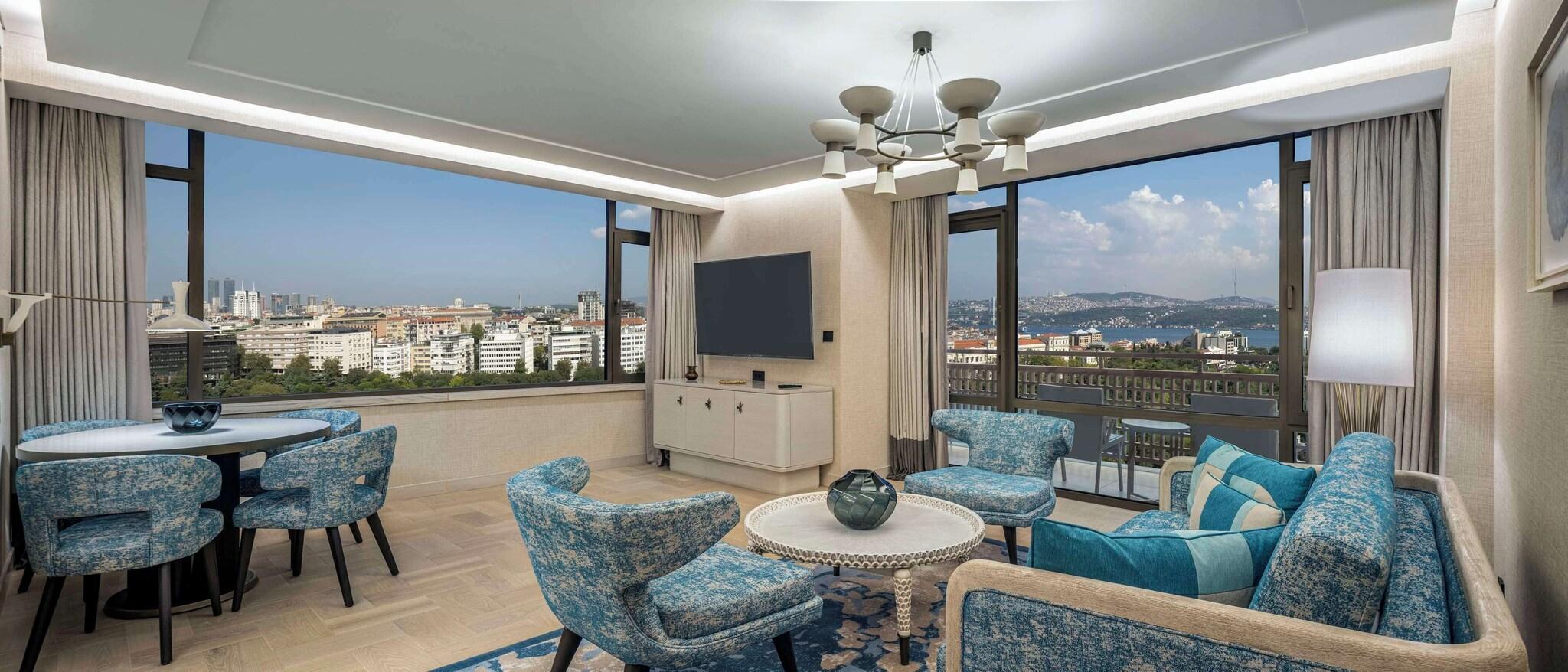 Suite with Kitchenette