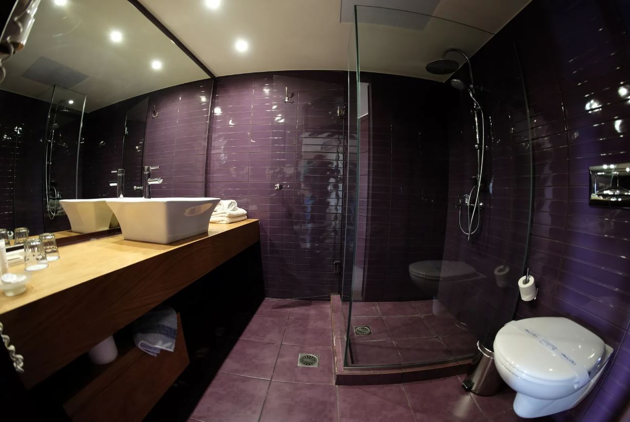 Double or Twin Side Sea View