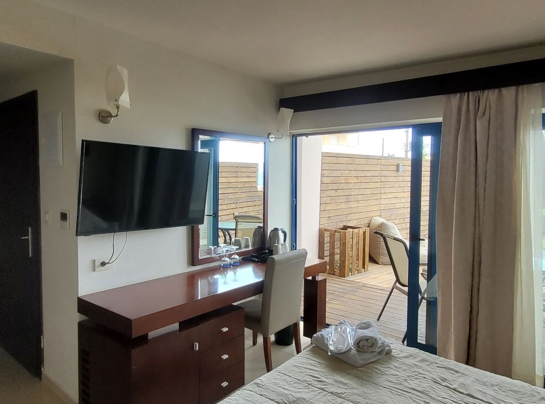 Double or Twin Sea View with Private Pool