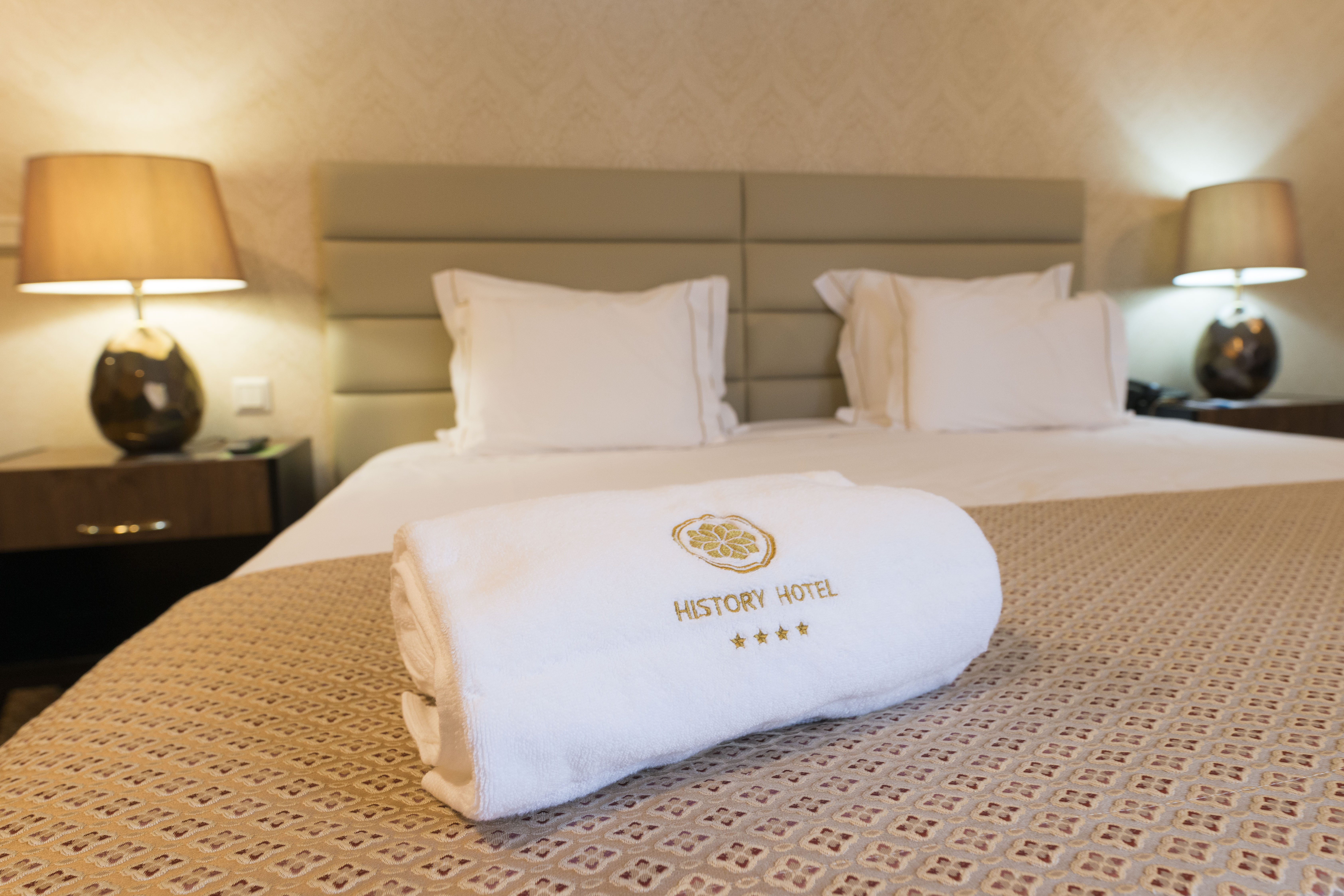 Double or Twin Standard