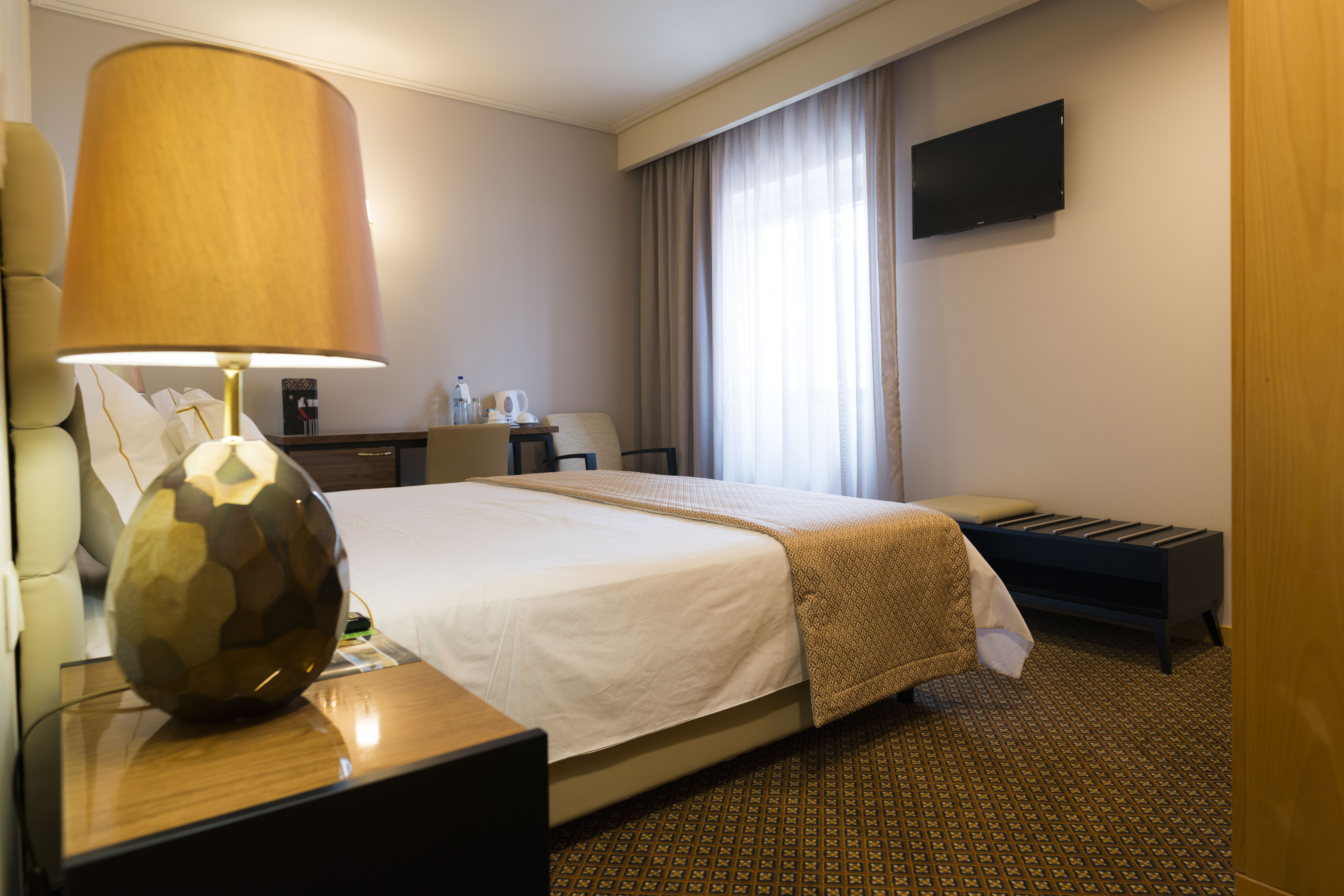 Double or Twin Standard