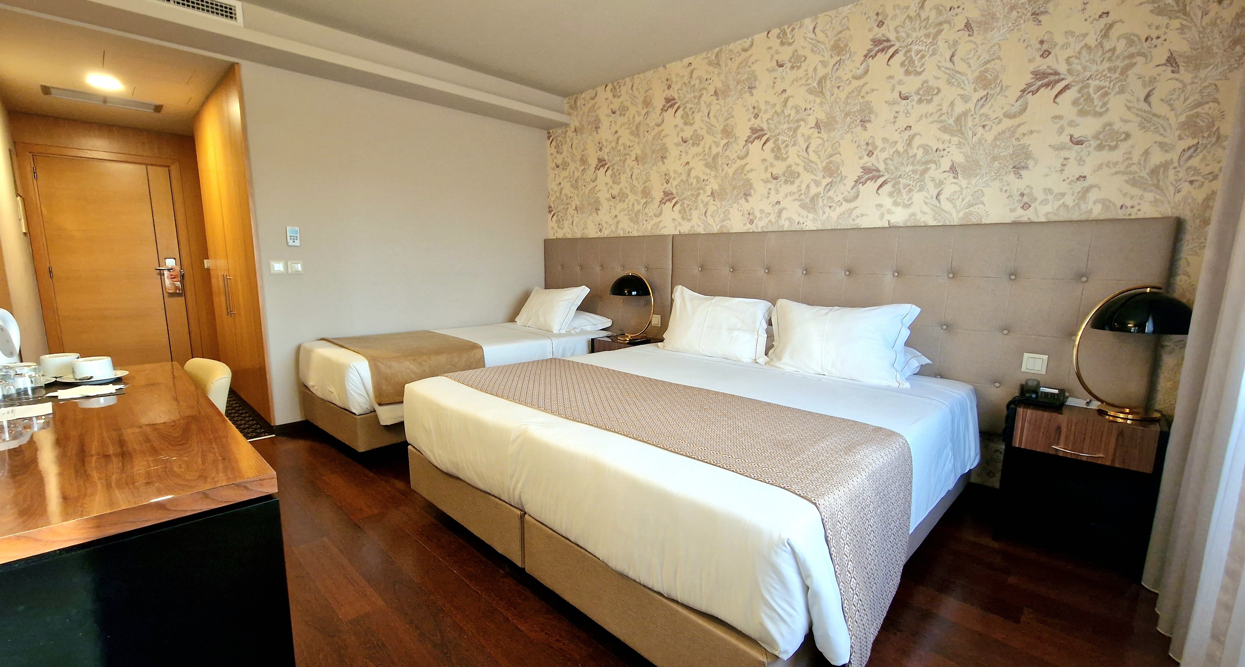 Double or Twin Capacity 3