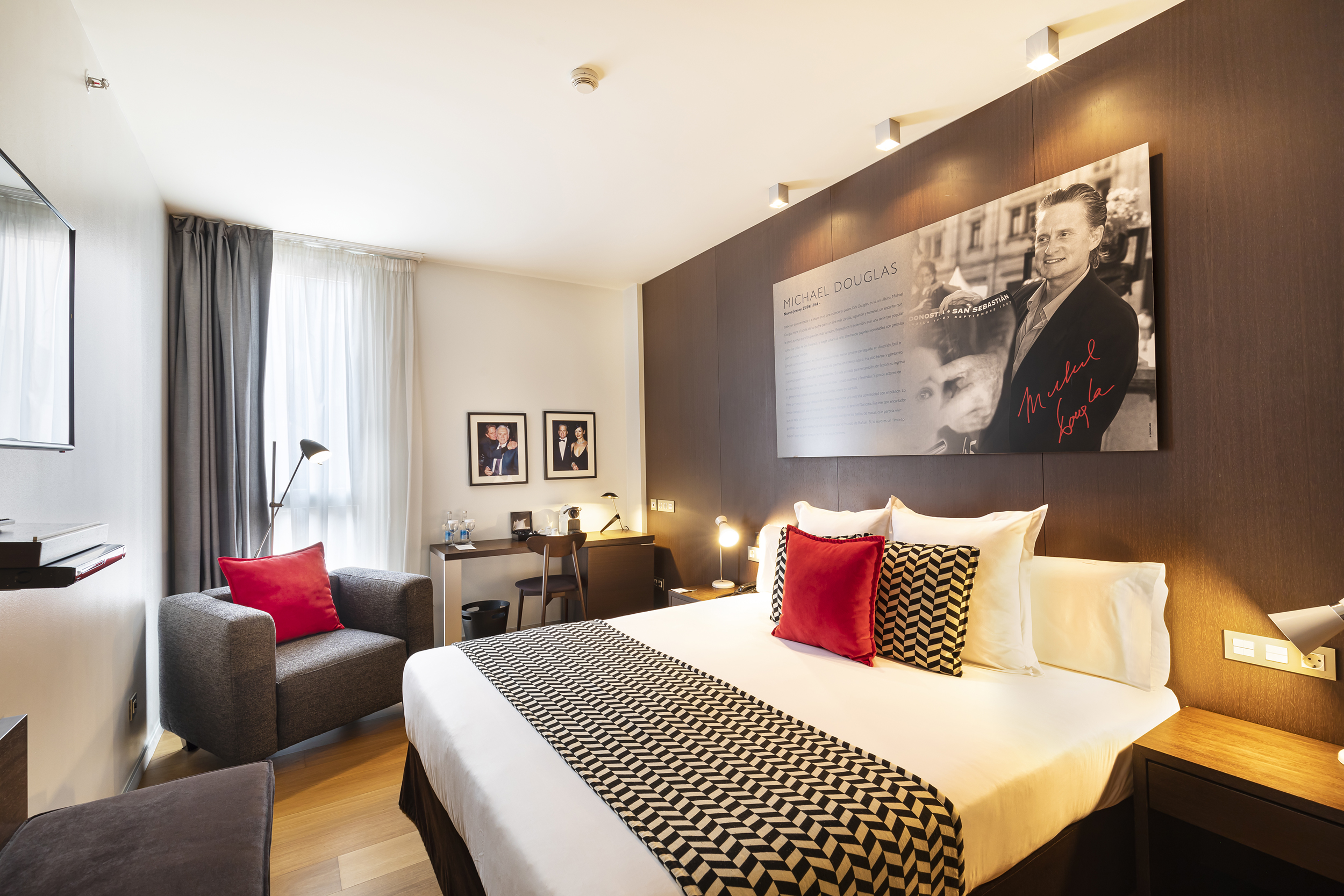 Double Single Superior