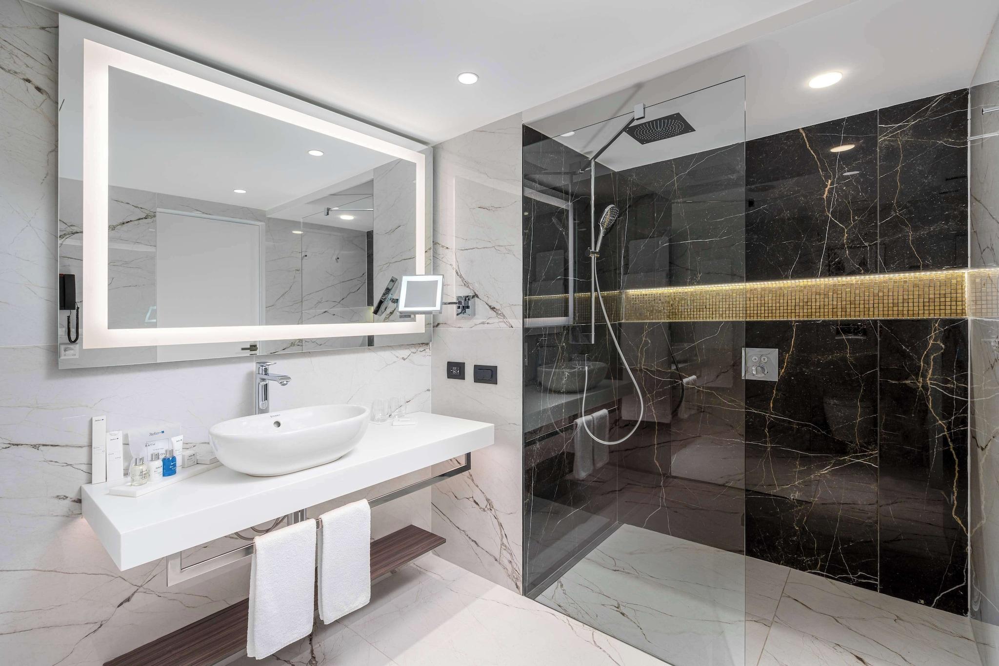 Suite Executive King Bed