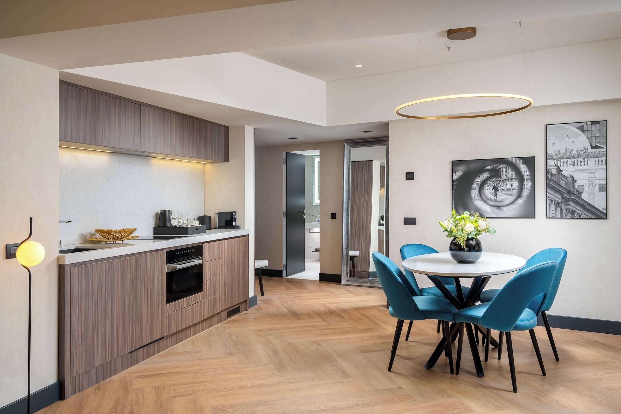 Suite Executive King Bed