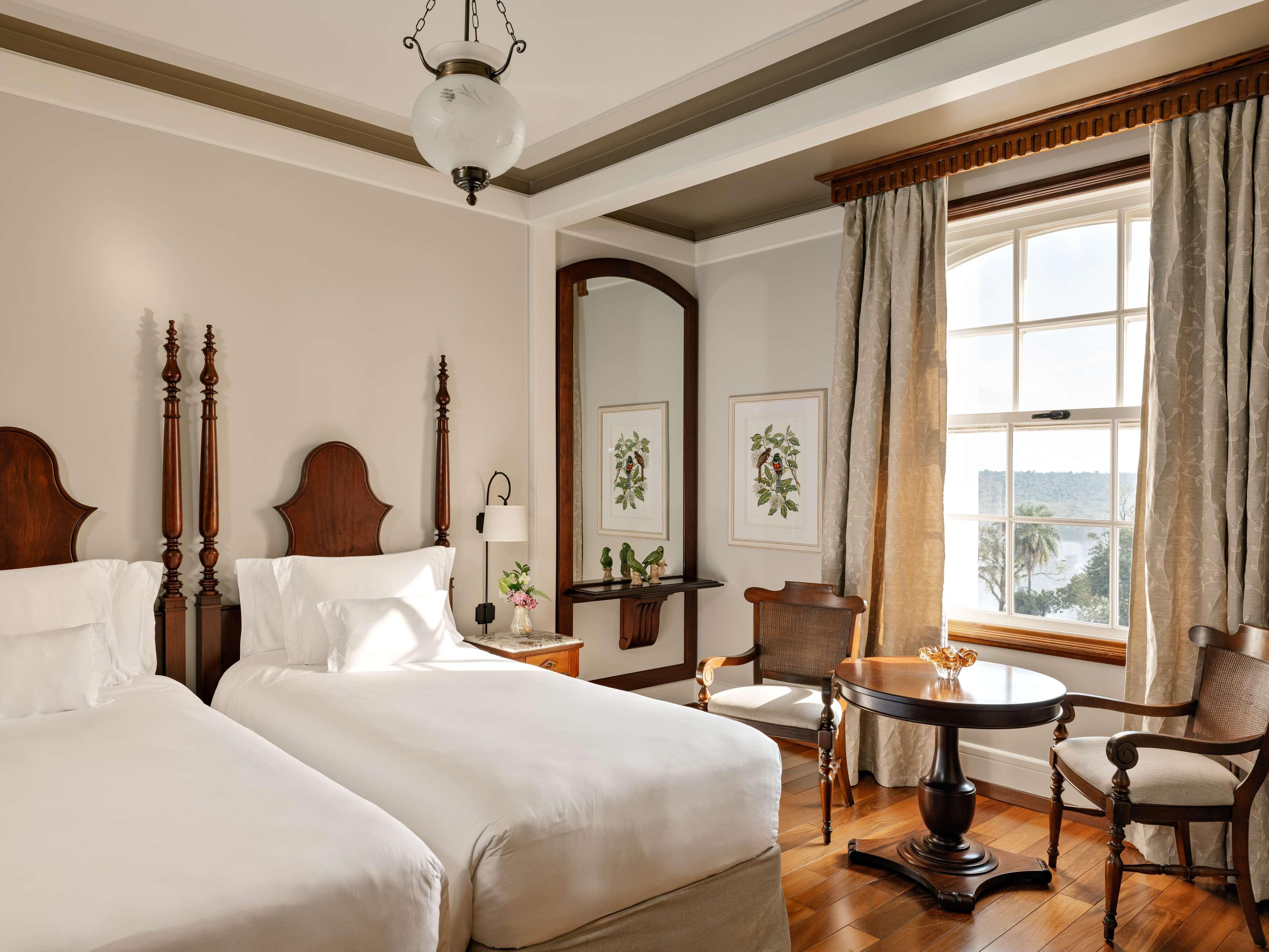 Room Deluxe with Views