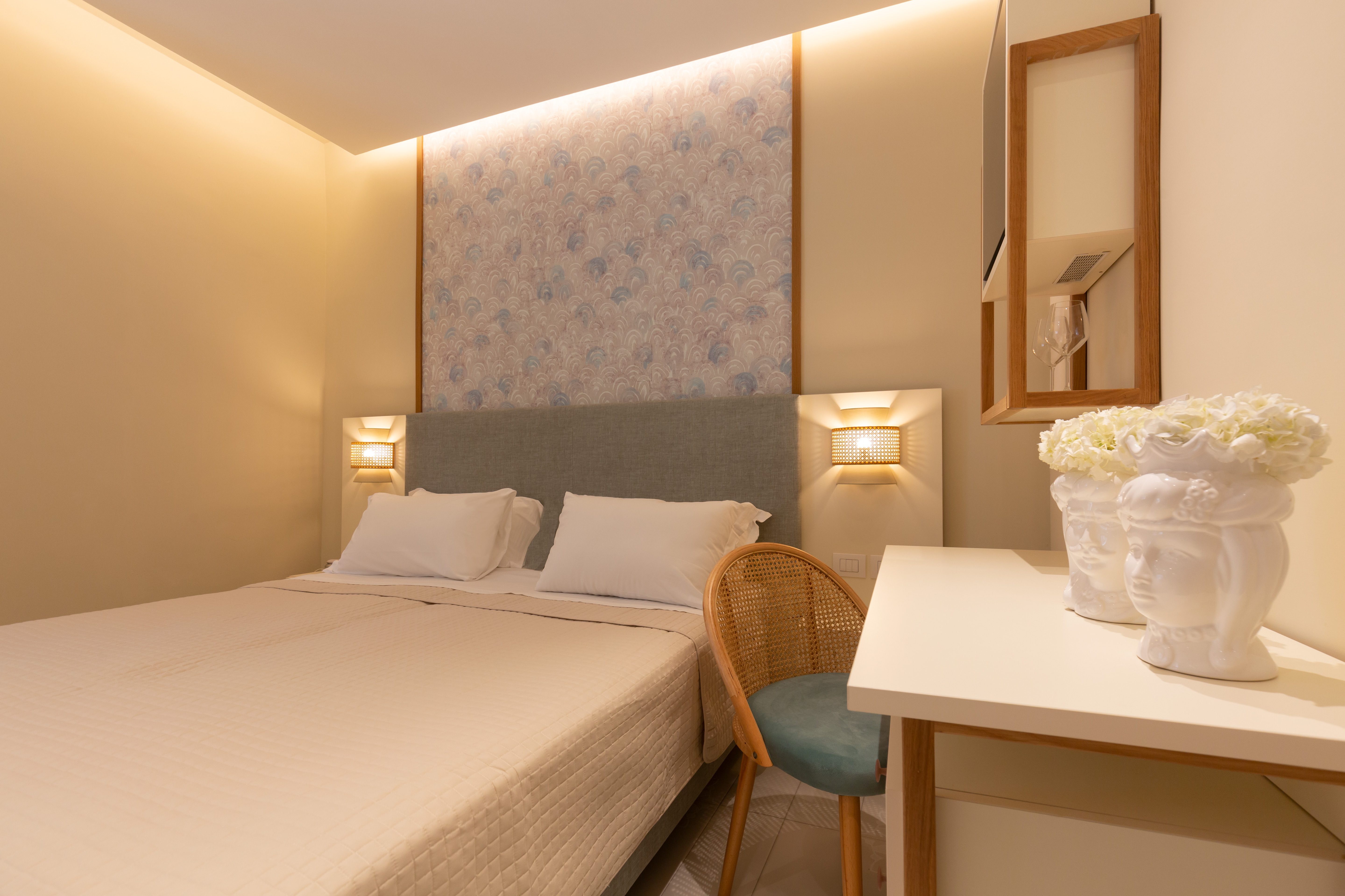 Twin Two Bedrooms One Bathroom