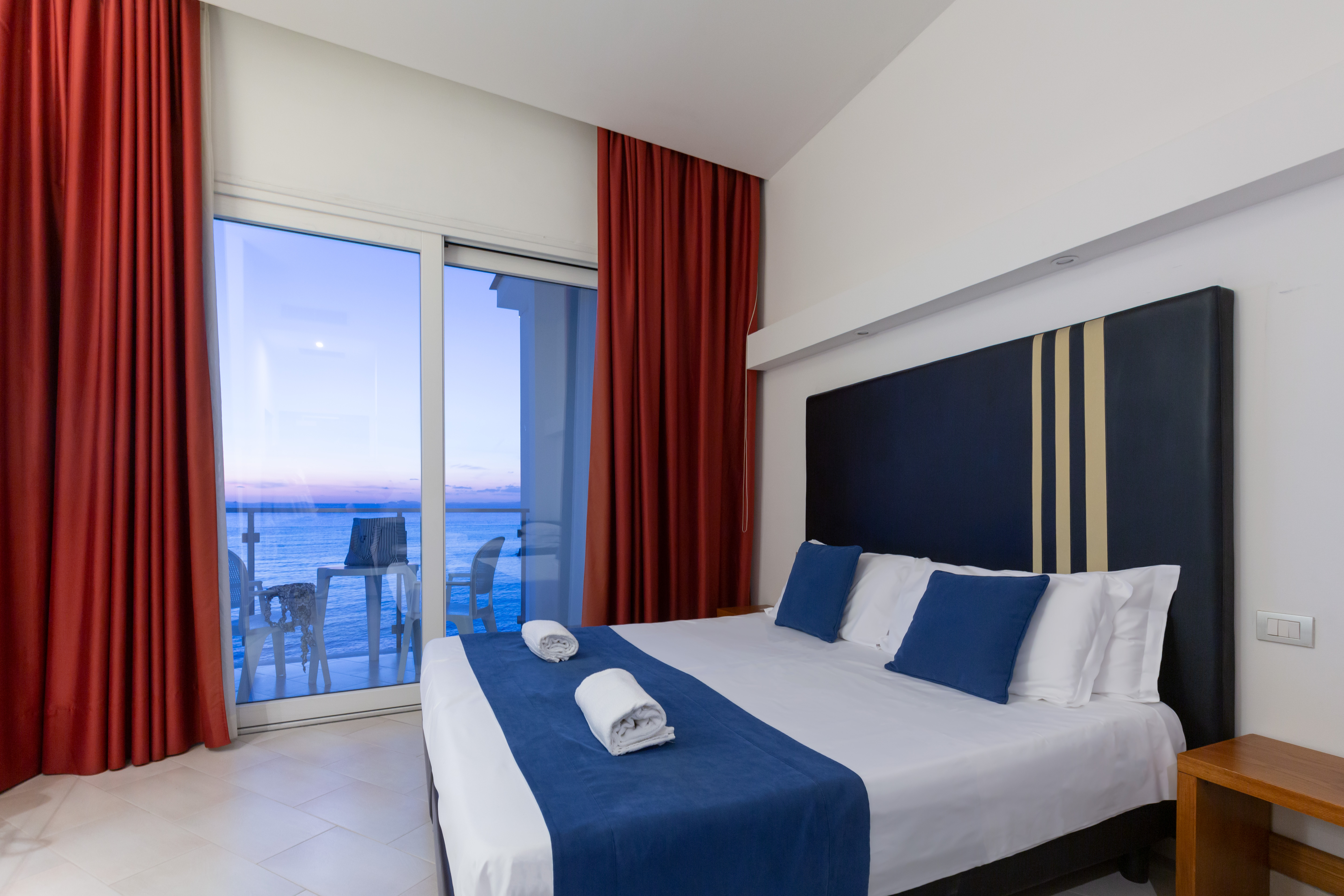 Double or Twin Superior