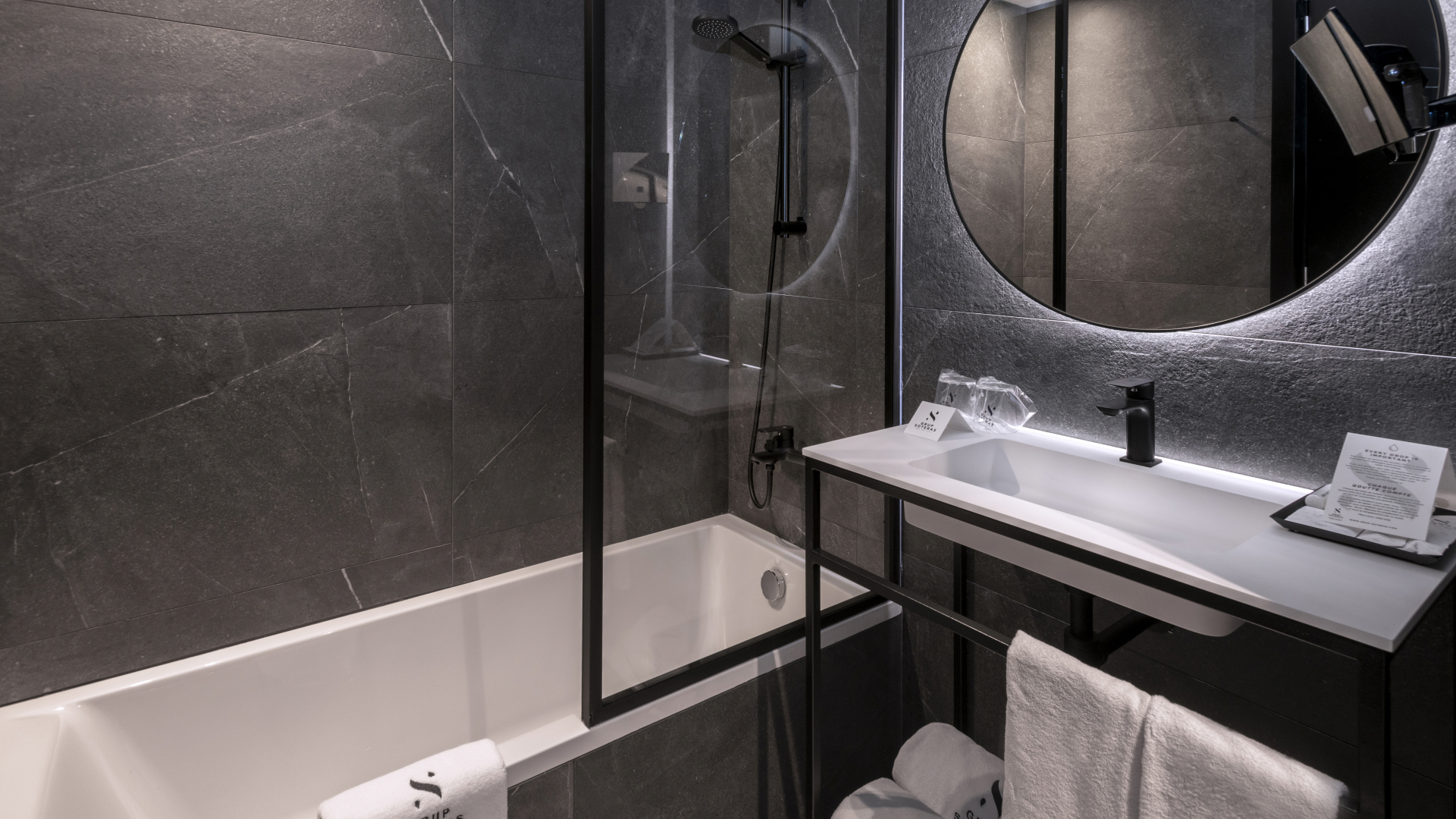 Double or Twin Executive Sea View