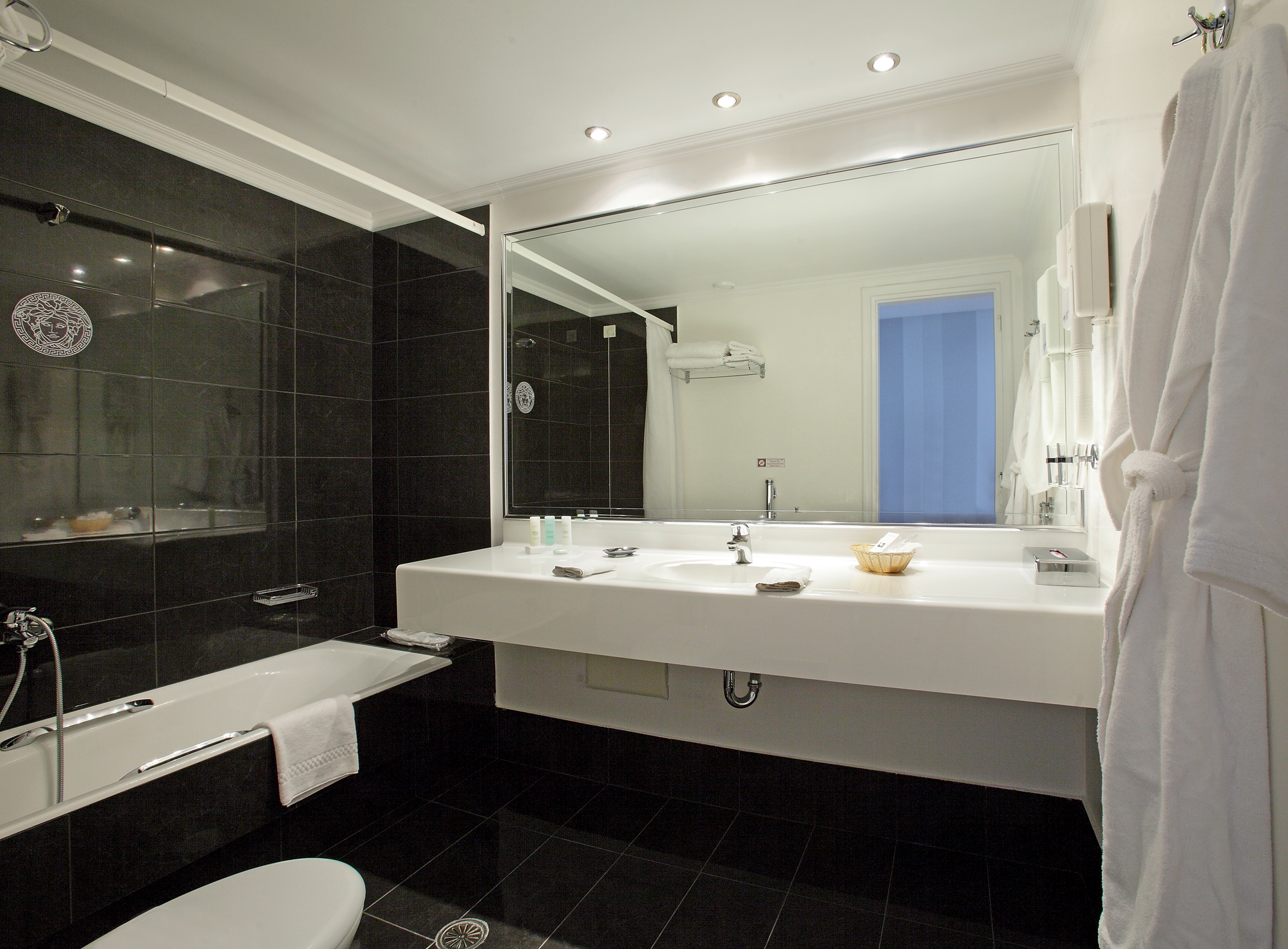 Junior Suite Capacity 1