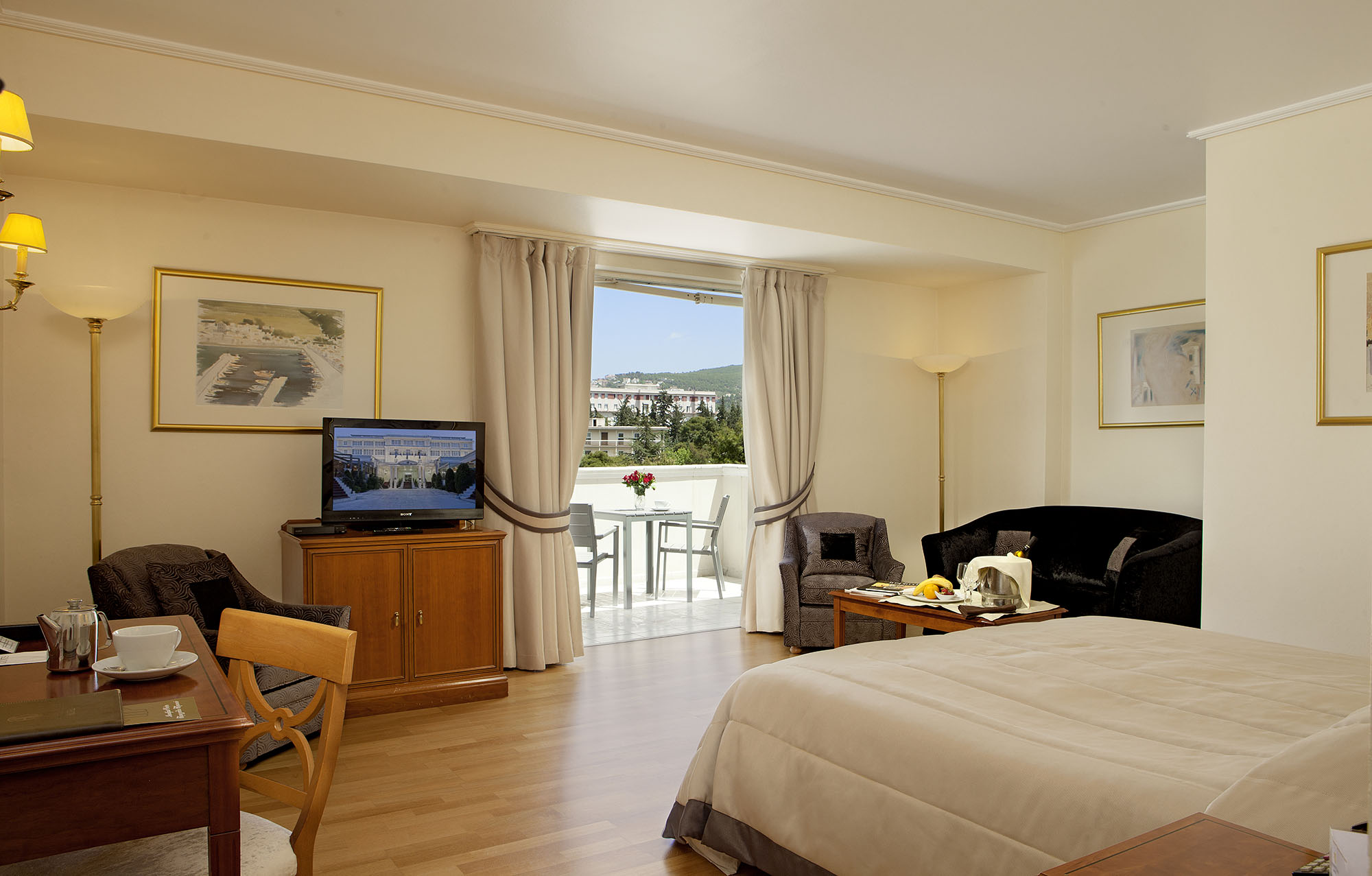 Double or Twin Deluxe